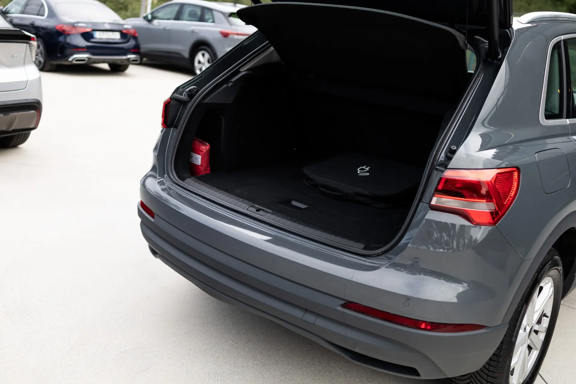 Audi Q3 45 TFSIe S tronic 33
