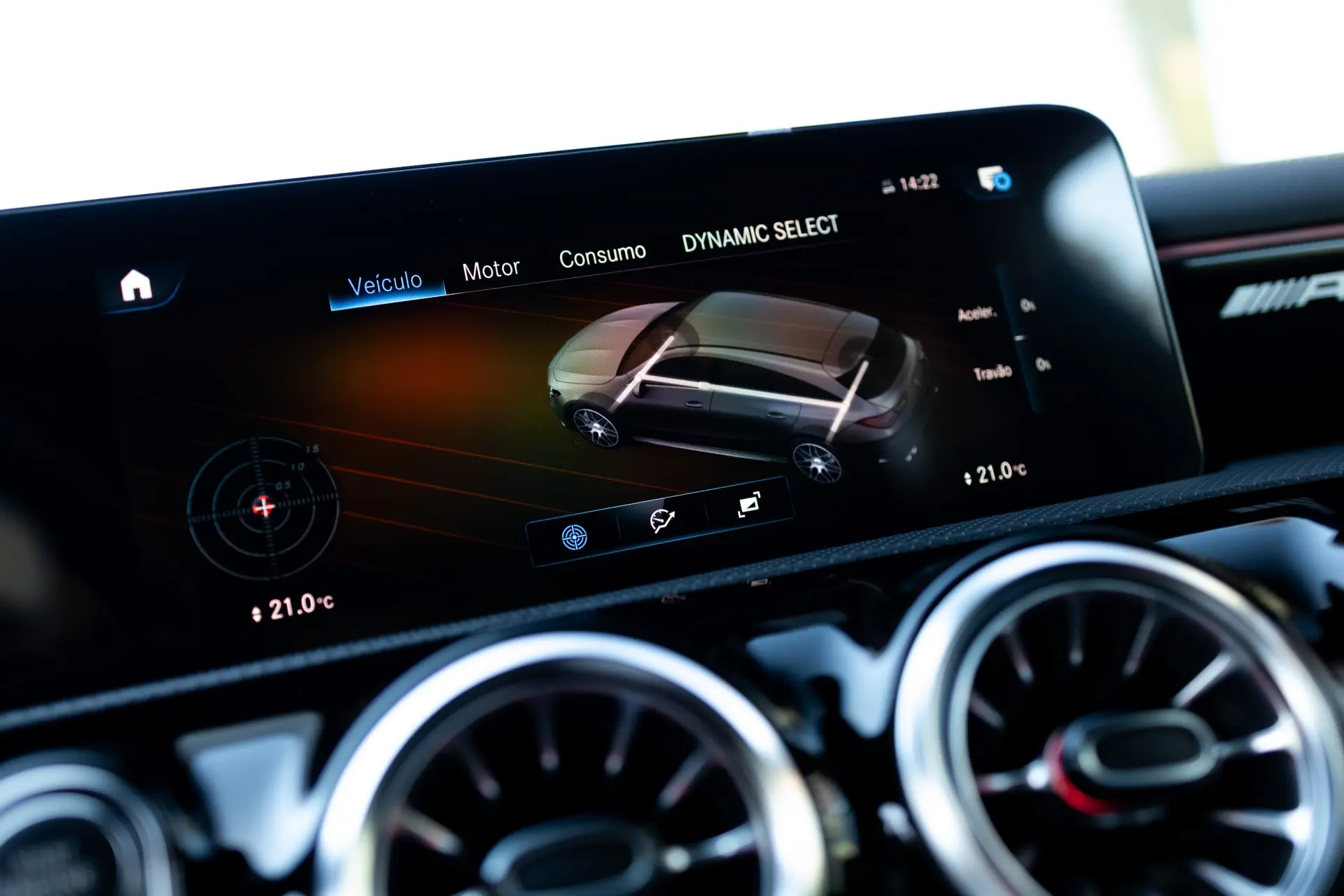 Mercedes-Benz CLA 45 AMG S Shooting Brake 4Matic+ 36