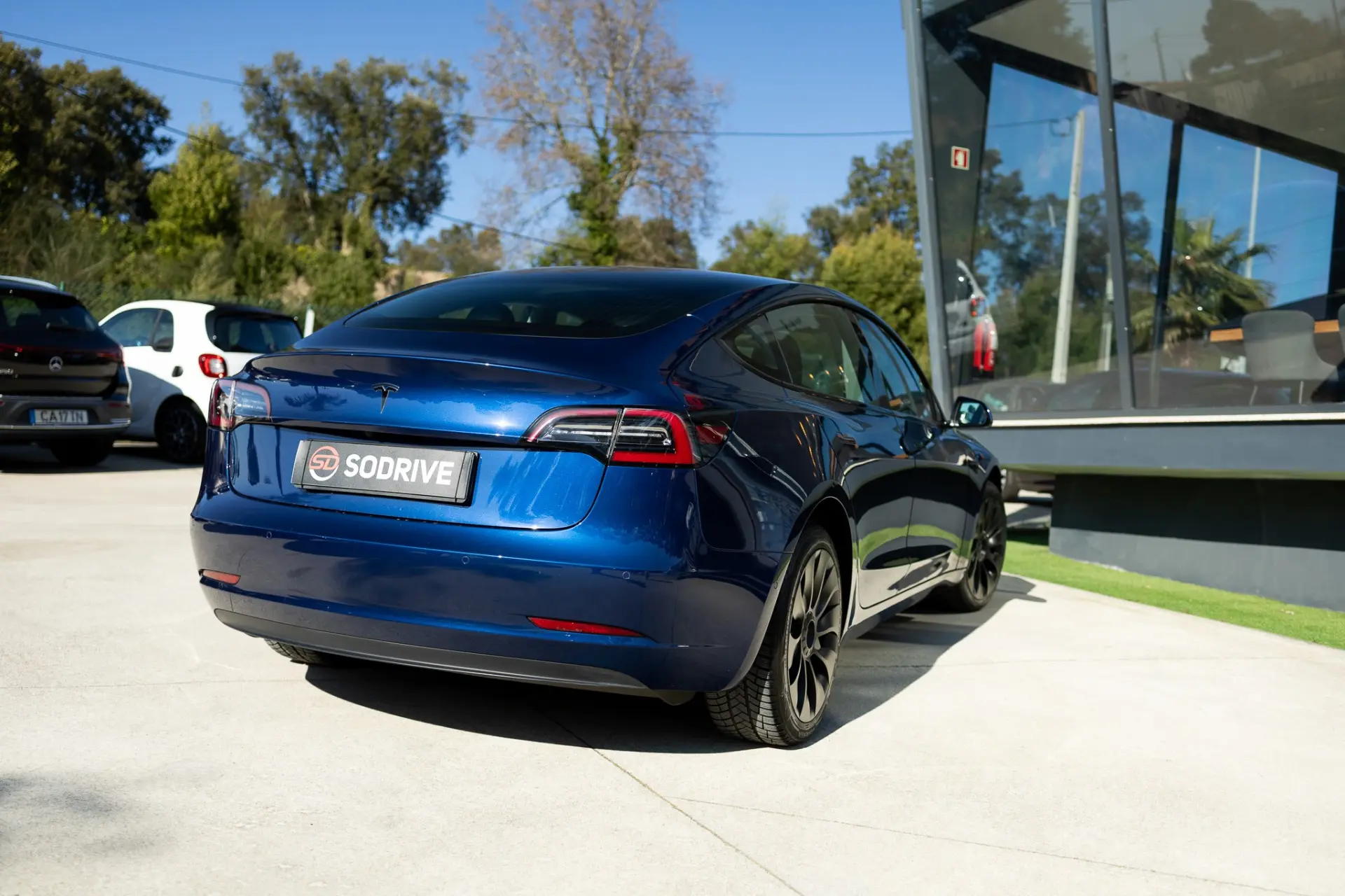 Tesla Model 3 Long-Range Dual Motor AWD 5