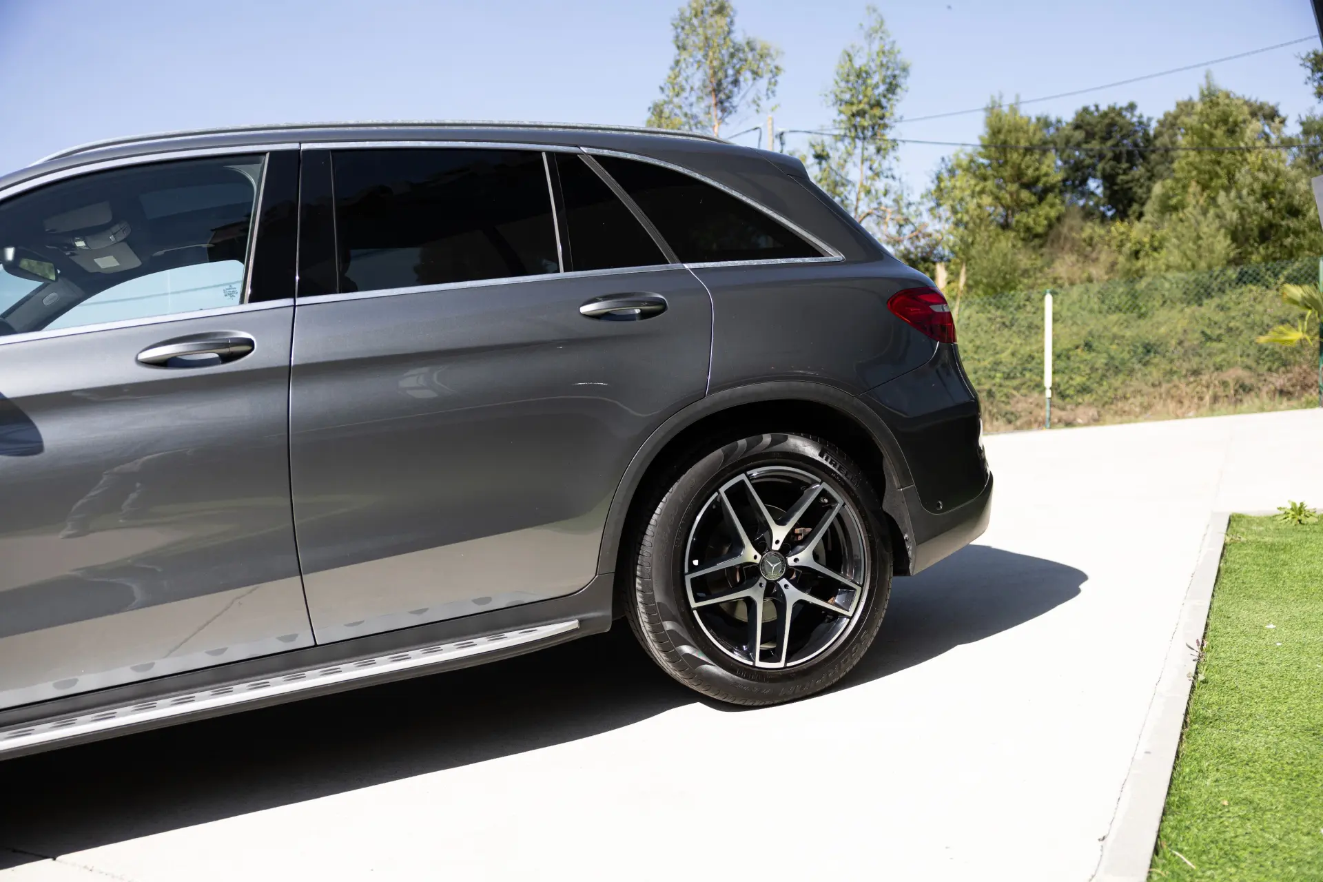 Mercedes-Benz GLC 250 d 4Matic 9G-TRONIC AMG Line 10