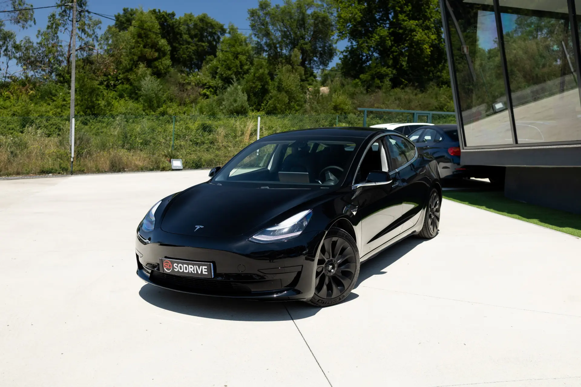 Tesla Model 3 Standard RWD Plus 5