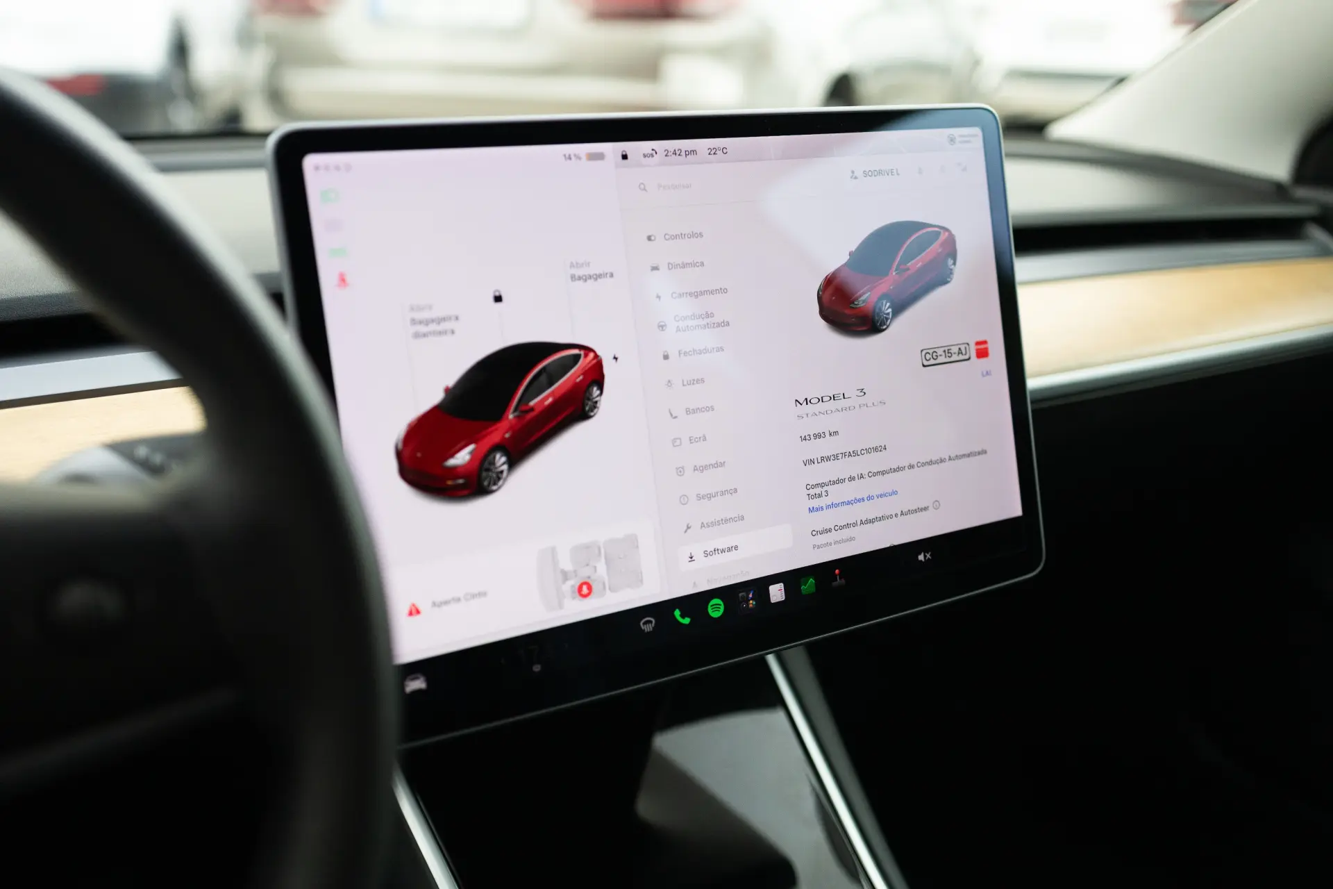 Tesla Model 3 Standard Range Plus RWD 11