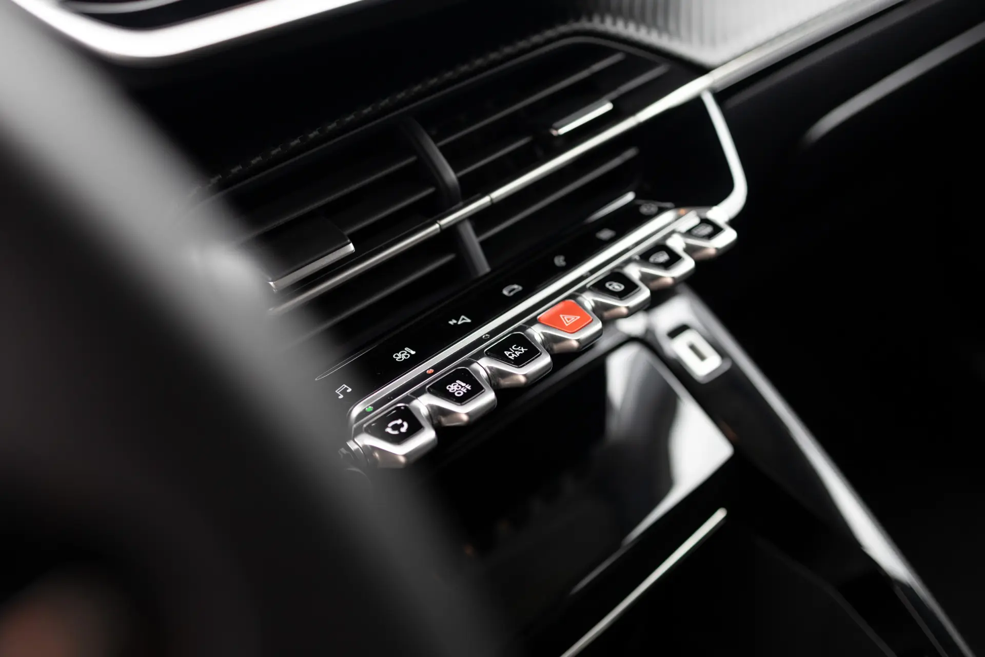 Peugeot 208 1.2 PureTech Allure 25
