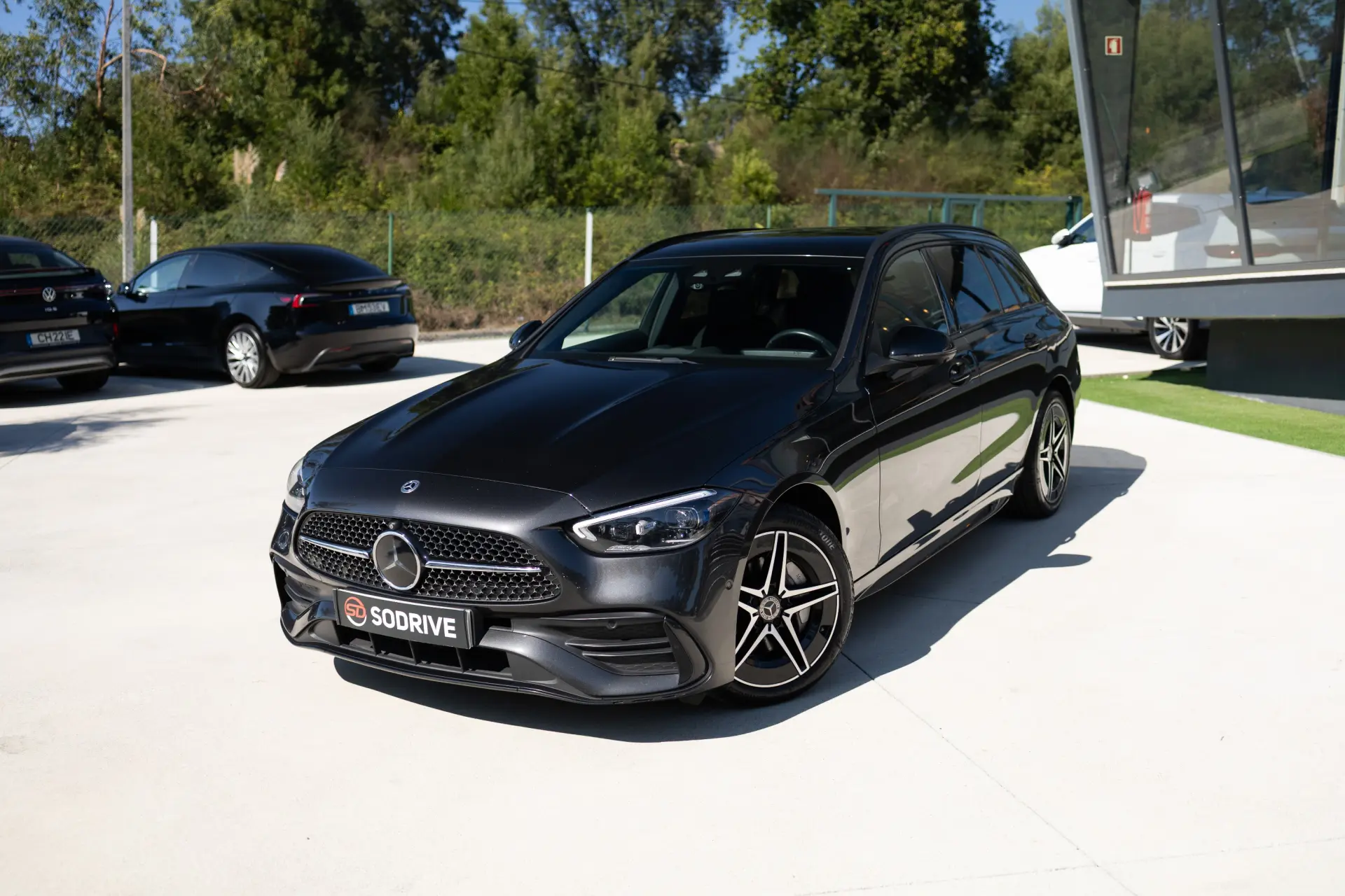 Mercedes-Benz C 300 e AMG Line 5