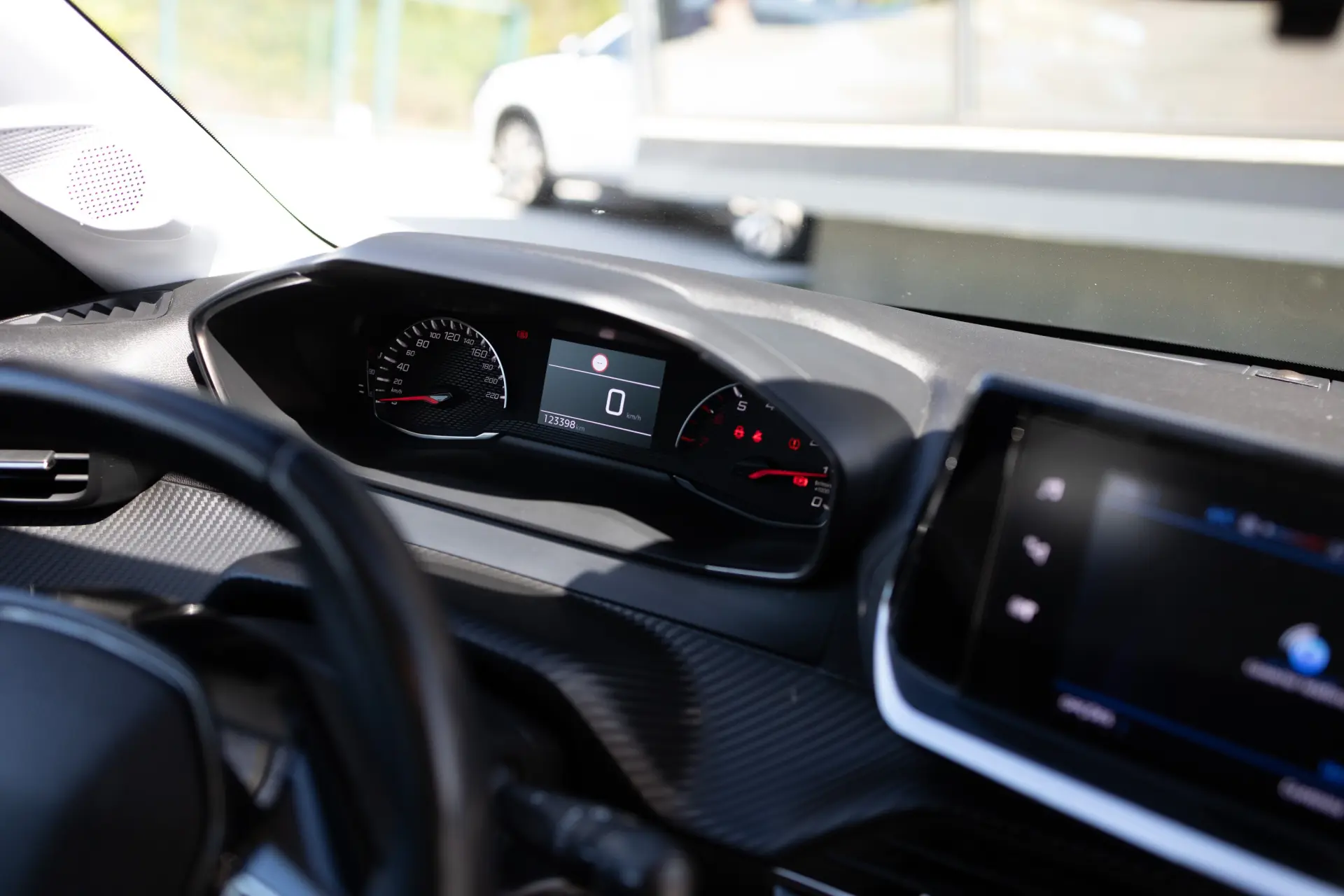 Peugeot 208 1.2 PureTech Active 18