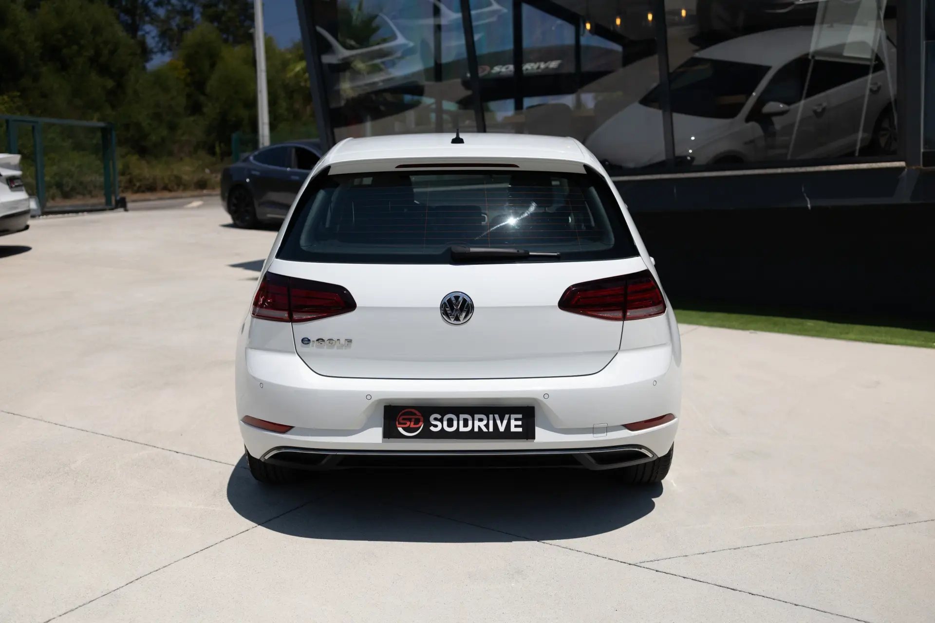 Volkswagen e-Golf Standard 28