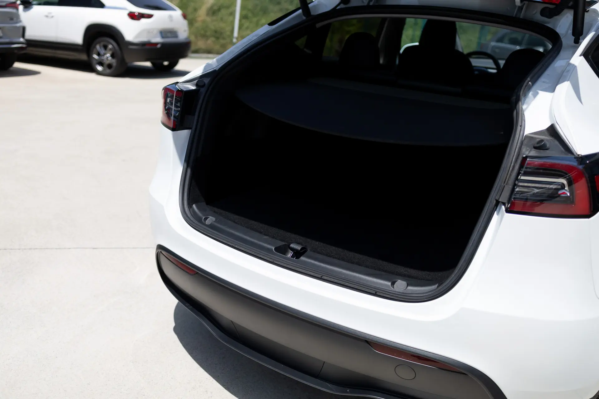 Tesla Model Y Standard 23