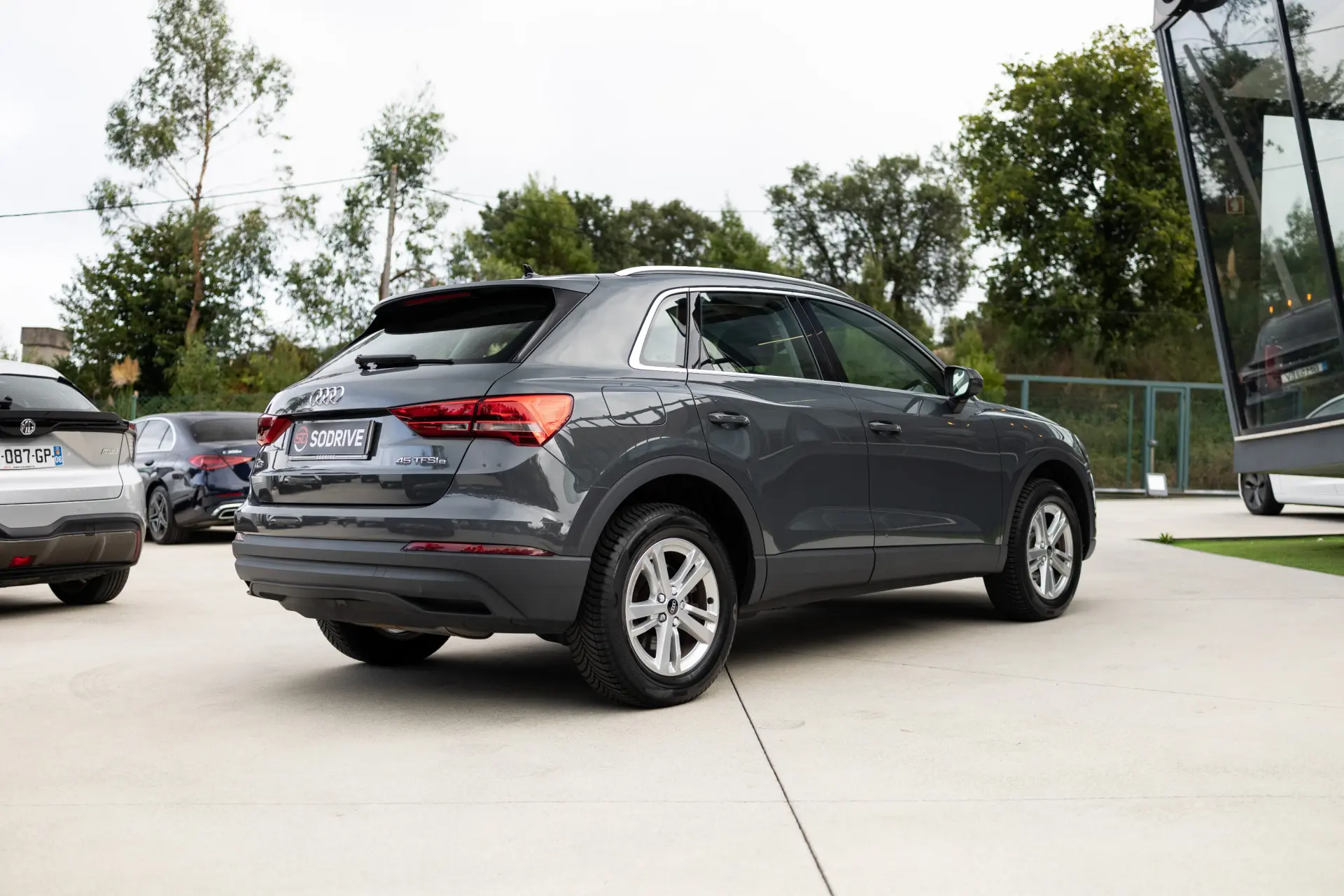 Audi Q3 45 TFSIe S tronic 31