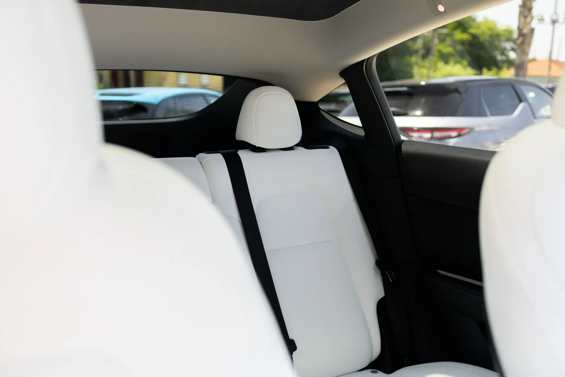 Tesla Model Y Standard 23