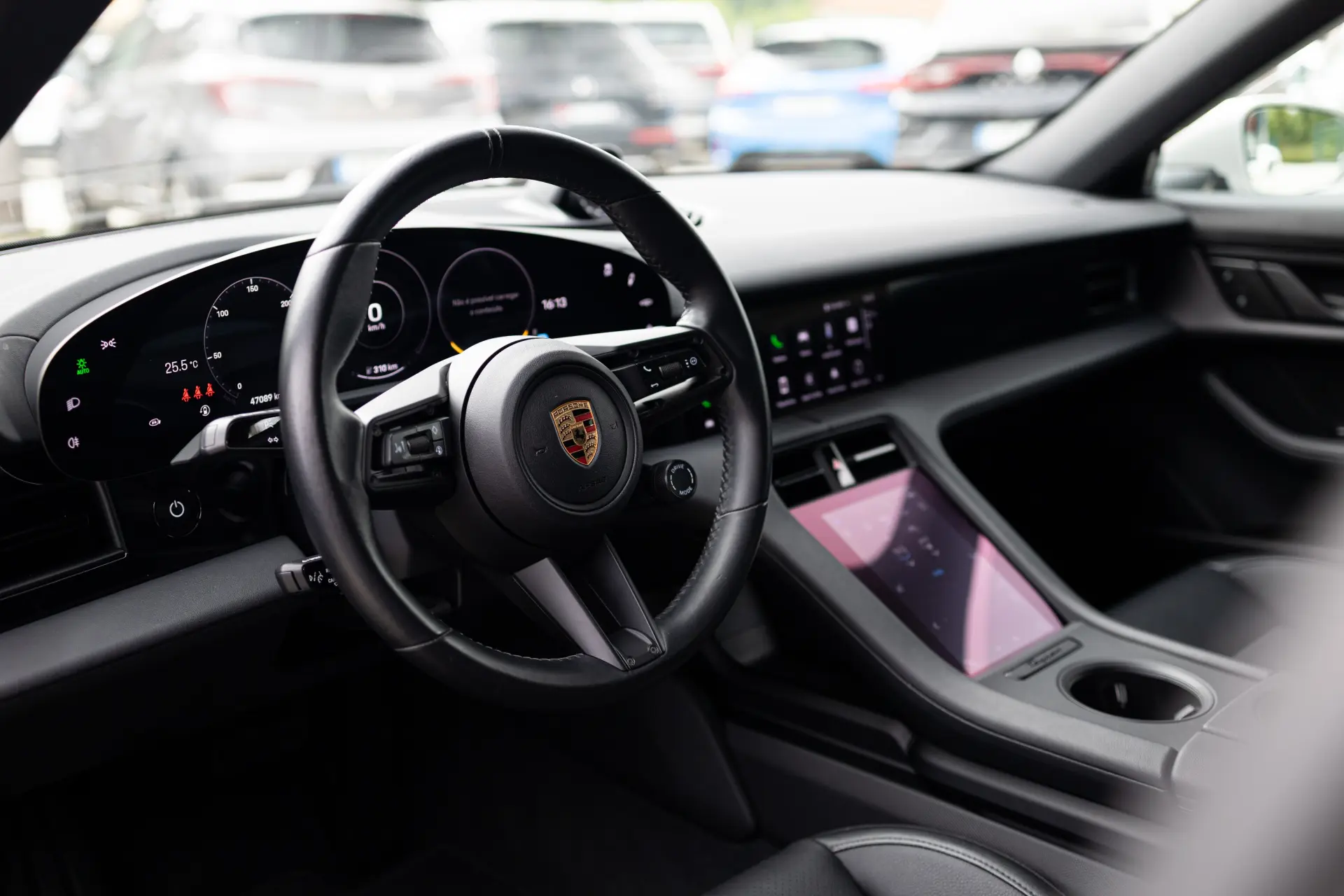 Porsche Taycan Sport Turismo Outro 18