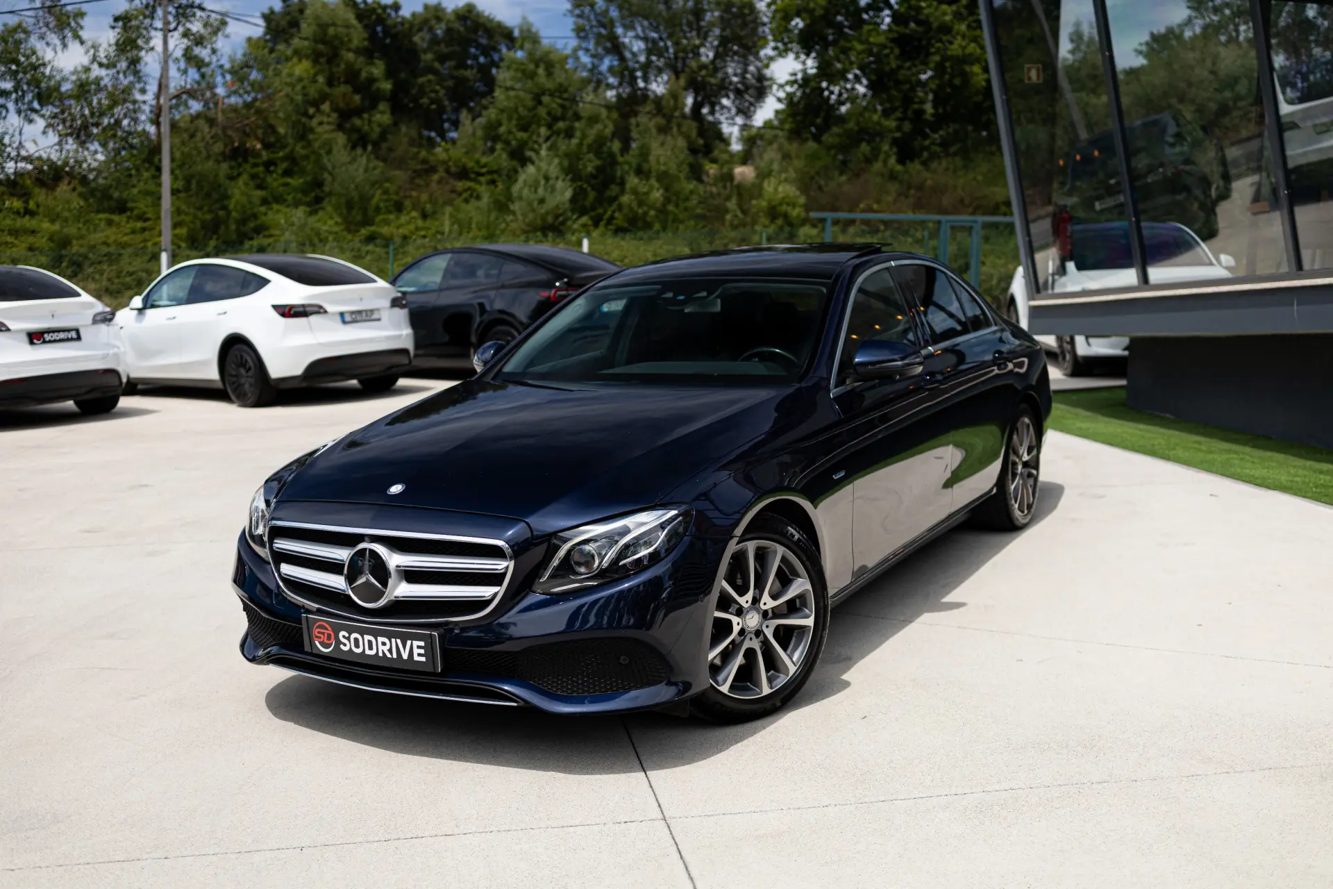 Mercedes-Benz E 350 e Avantgarde 3