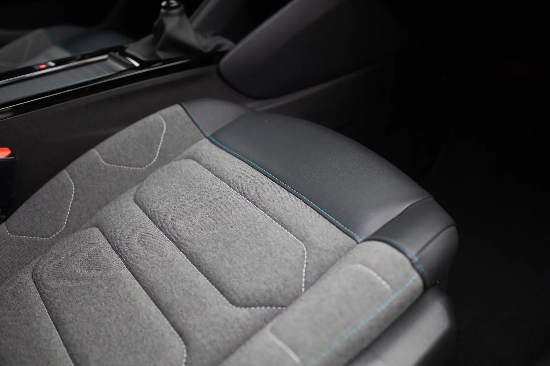 Citroen C4 1.2 PureTech Shine 30