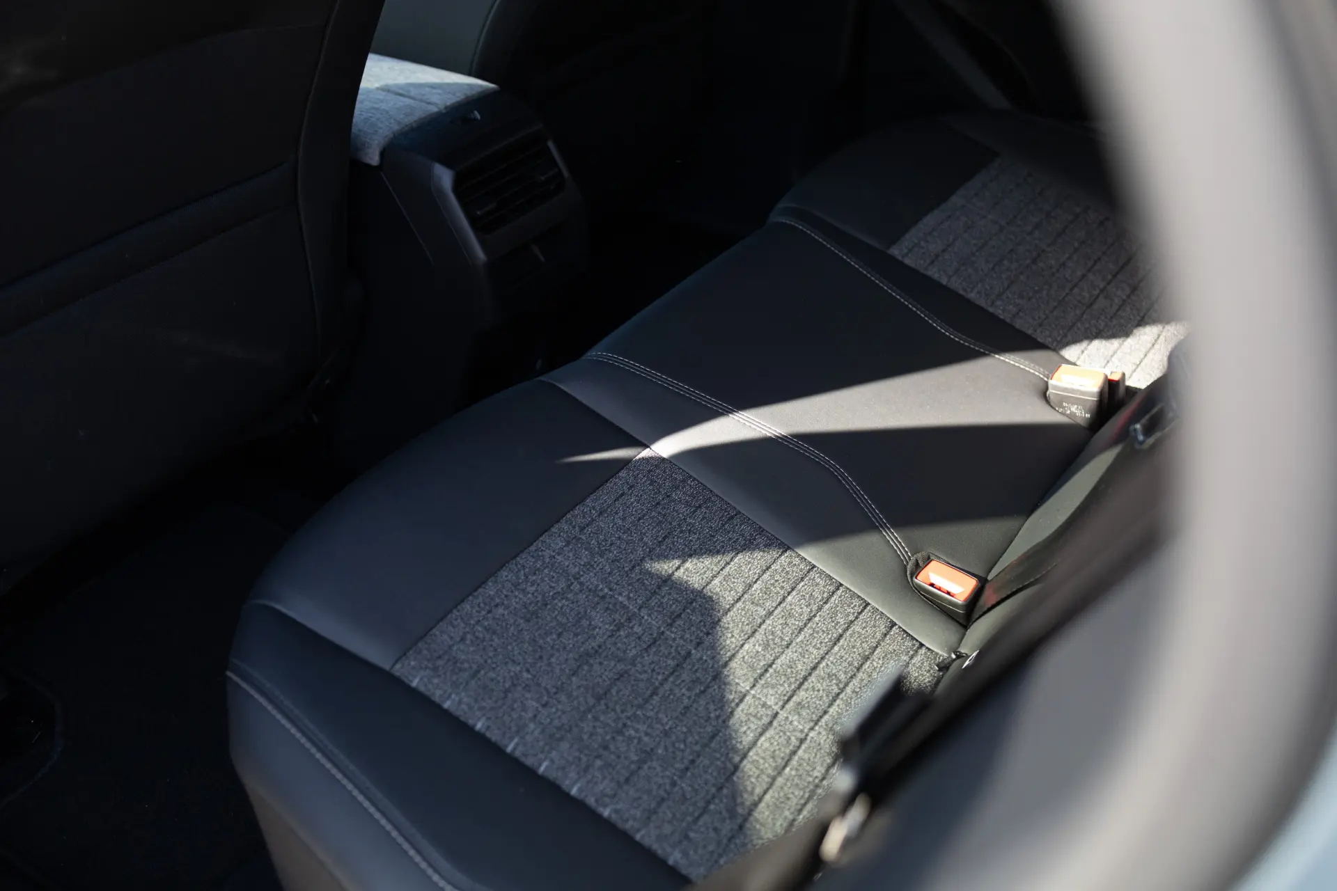 Peugeot E-3008 73 kWh Allure 32