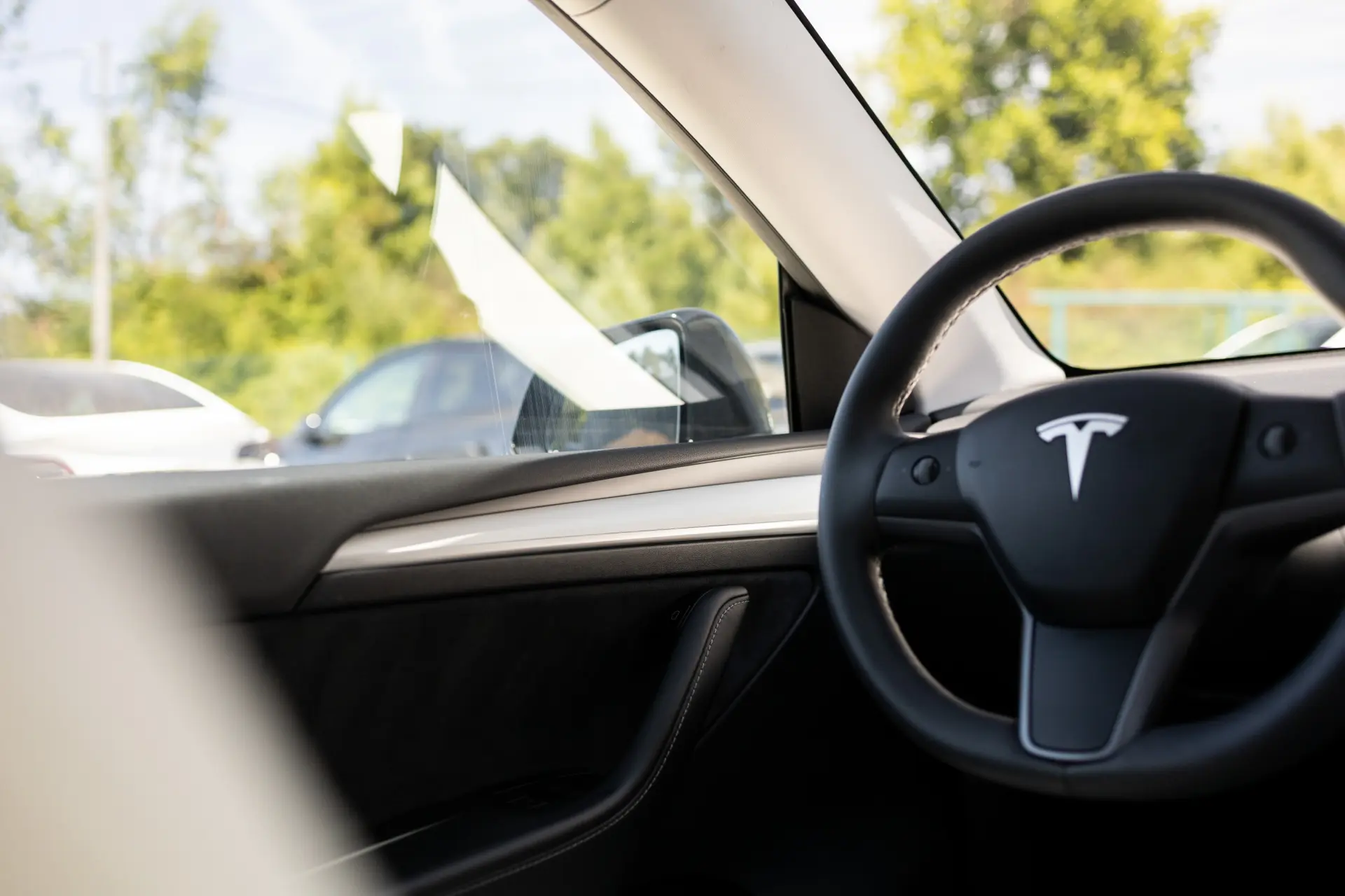 Tesla Model Y Standard 18