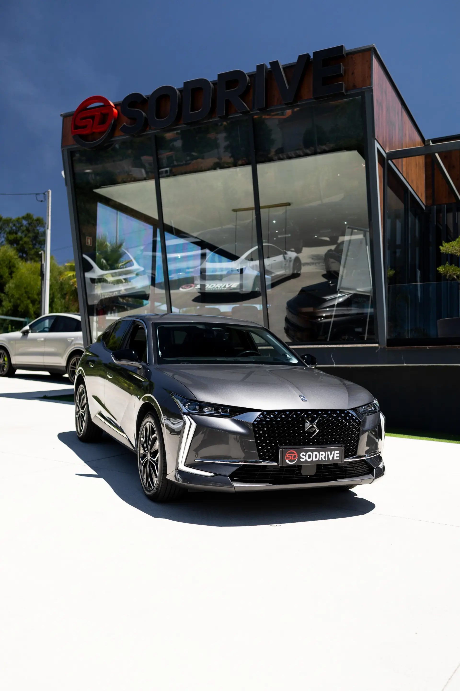 DS DS4 E-TENSE 225 RIVOLI 16