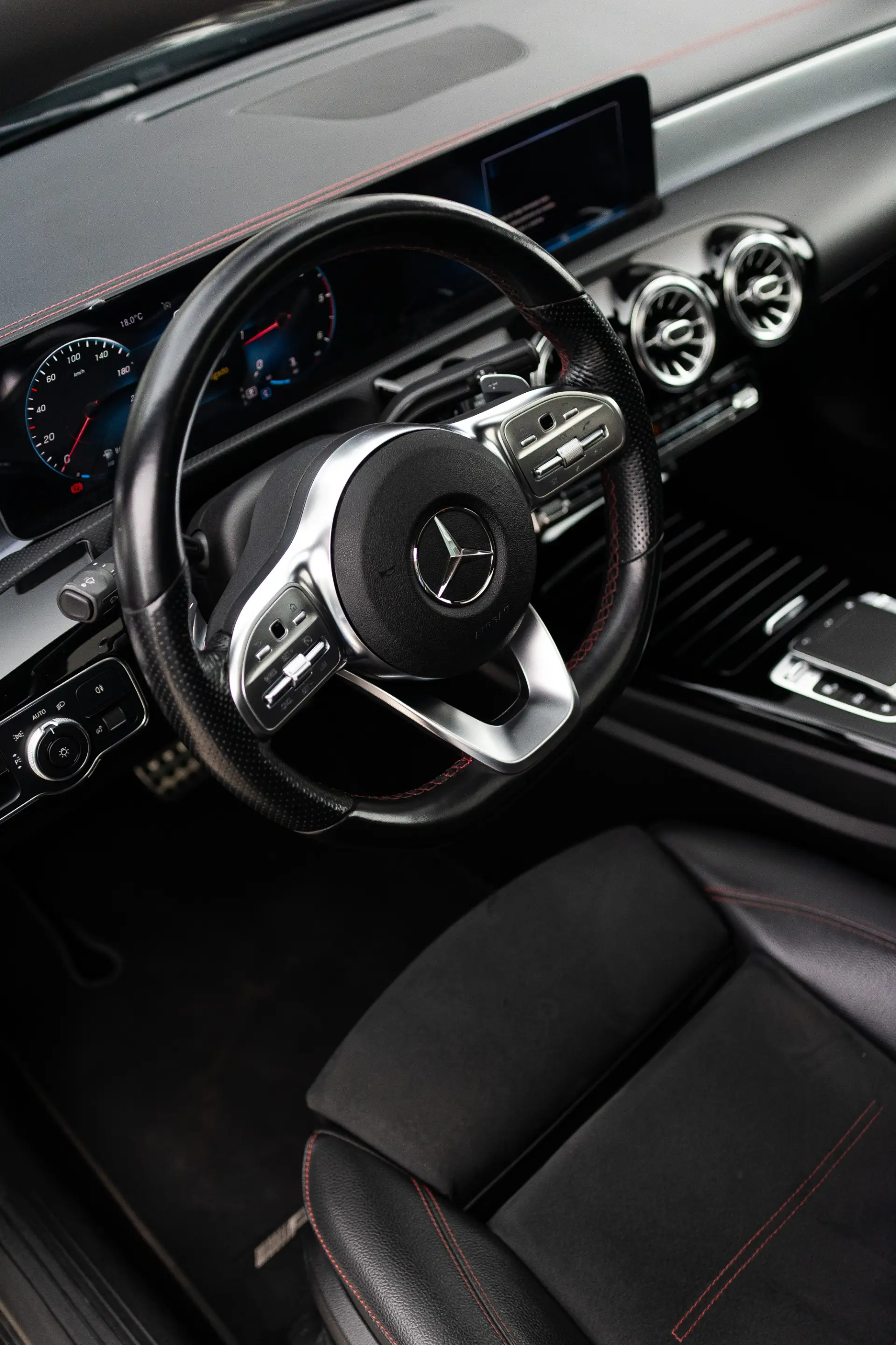 Mercedes-Benz CLA 220 d AMG Line Aut. 20
