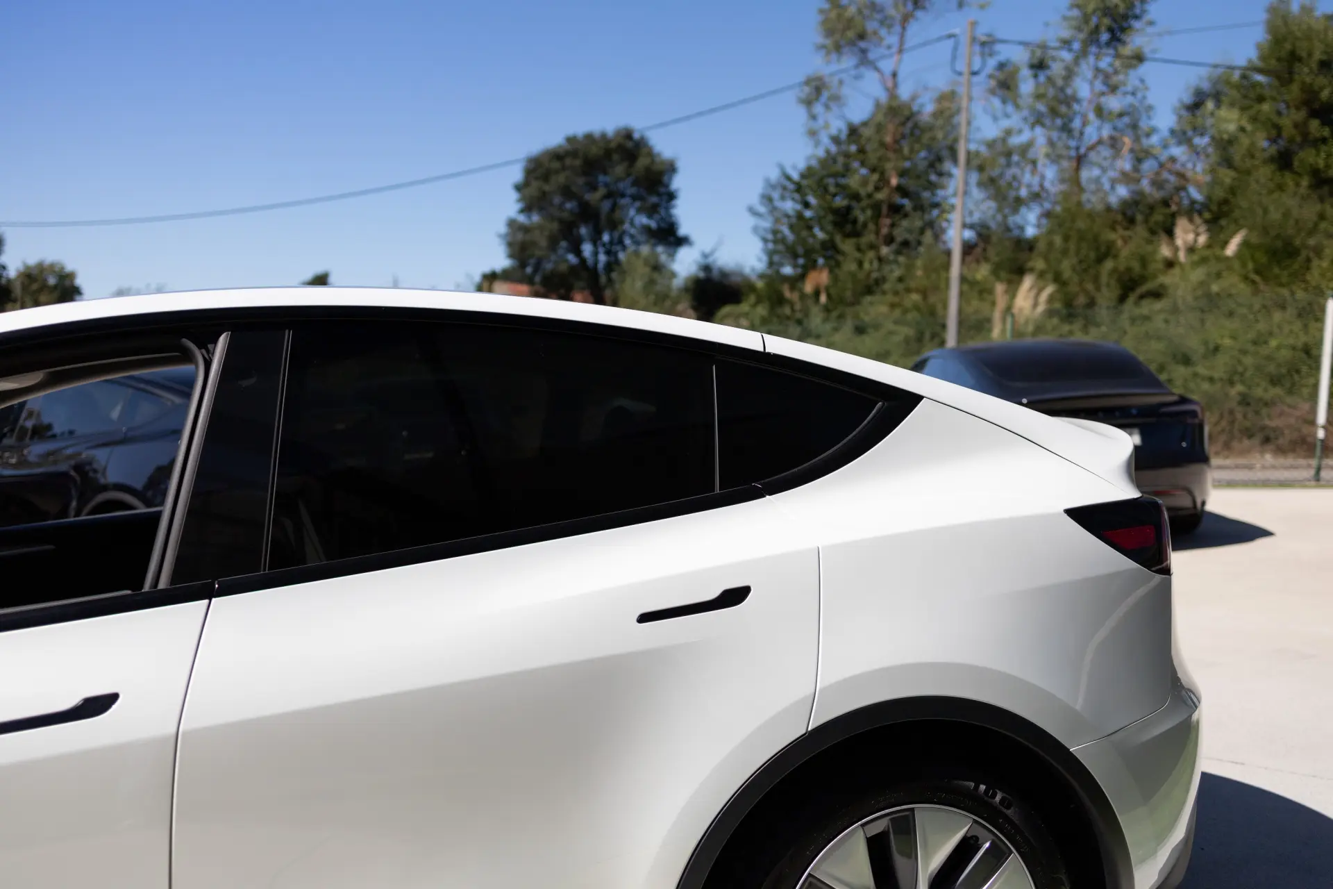 Tesla Model Y Standard 14