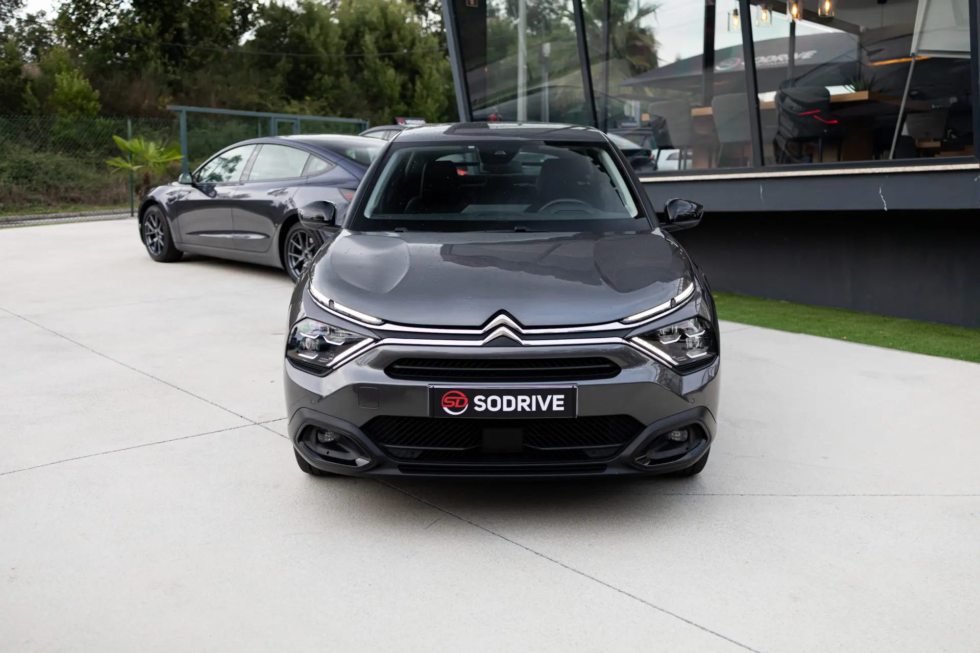 Citroen C4 1.2 PureTech Shine 3