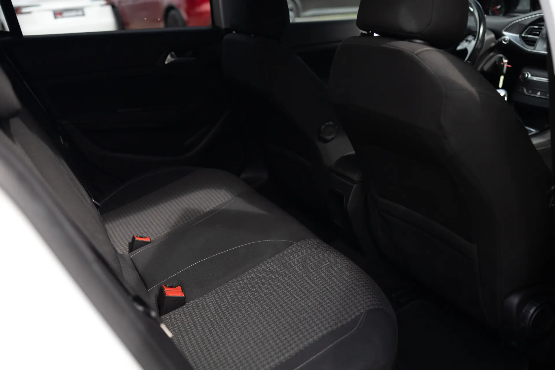 Peugeot 308 1.6 BlueHDi Style 11