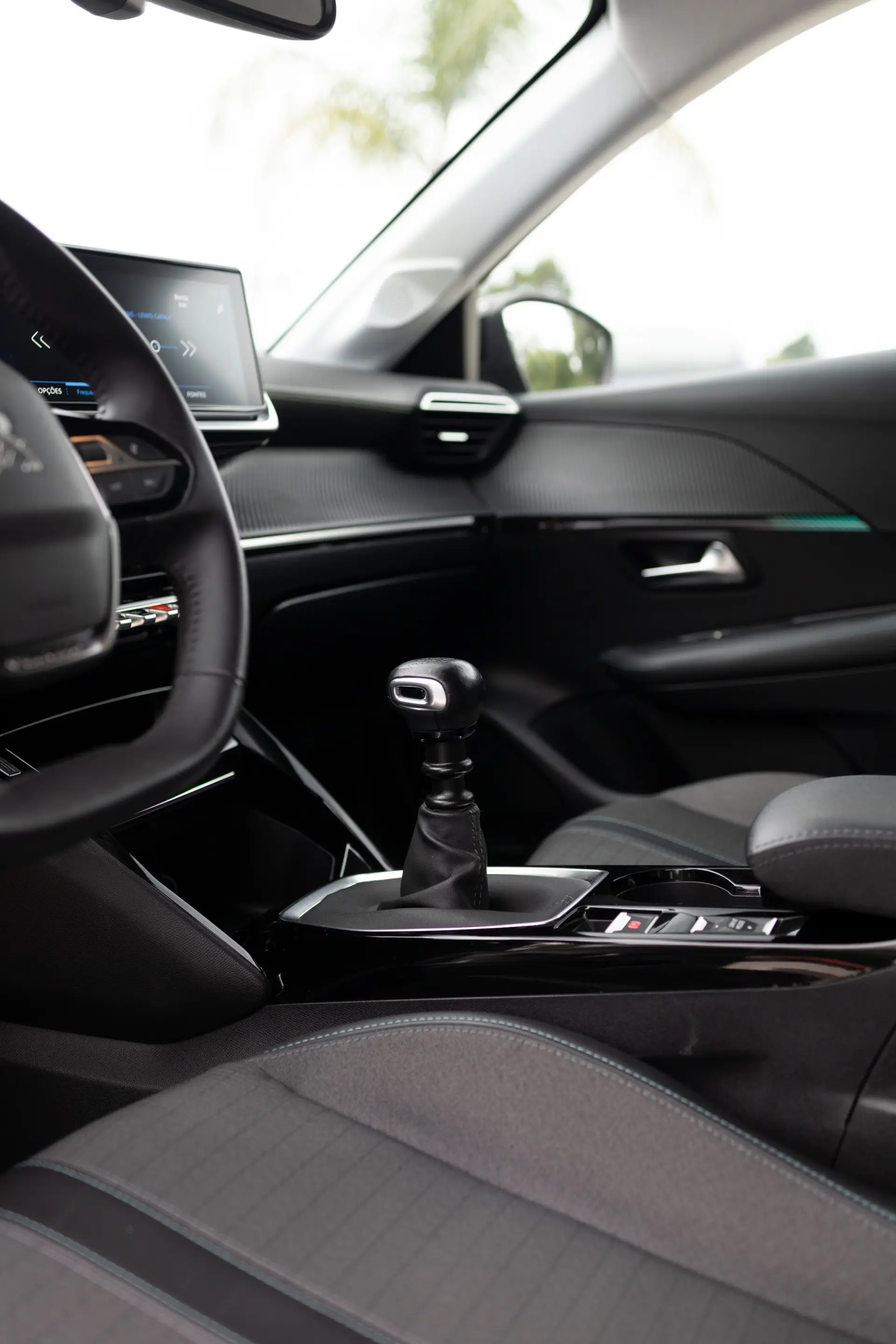Peugeot 208 1.2 PureTech Allure 21
