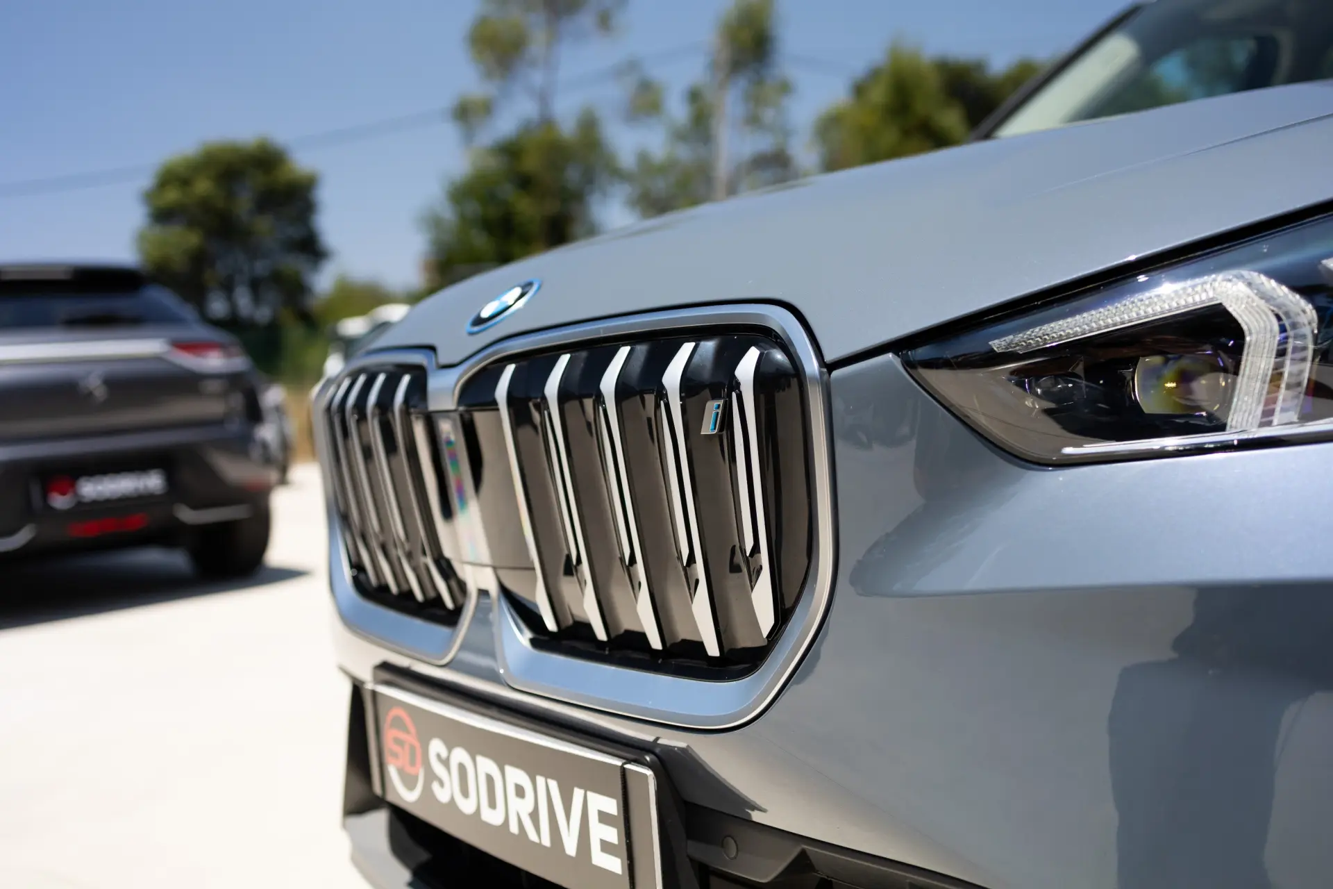 BMW iX1 xDrive30 xLine 16