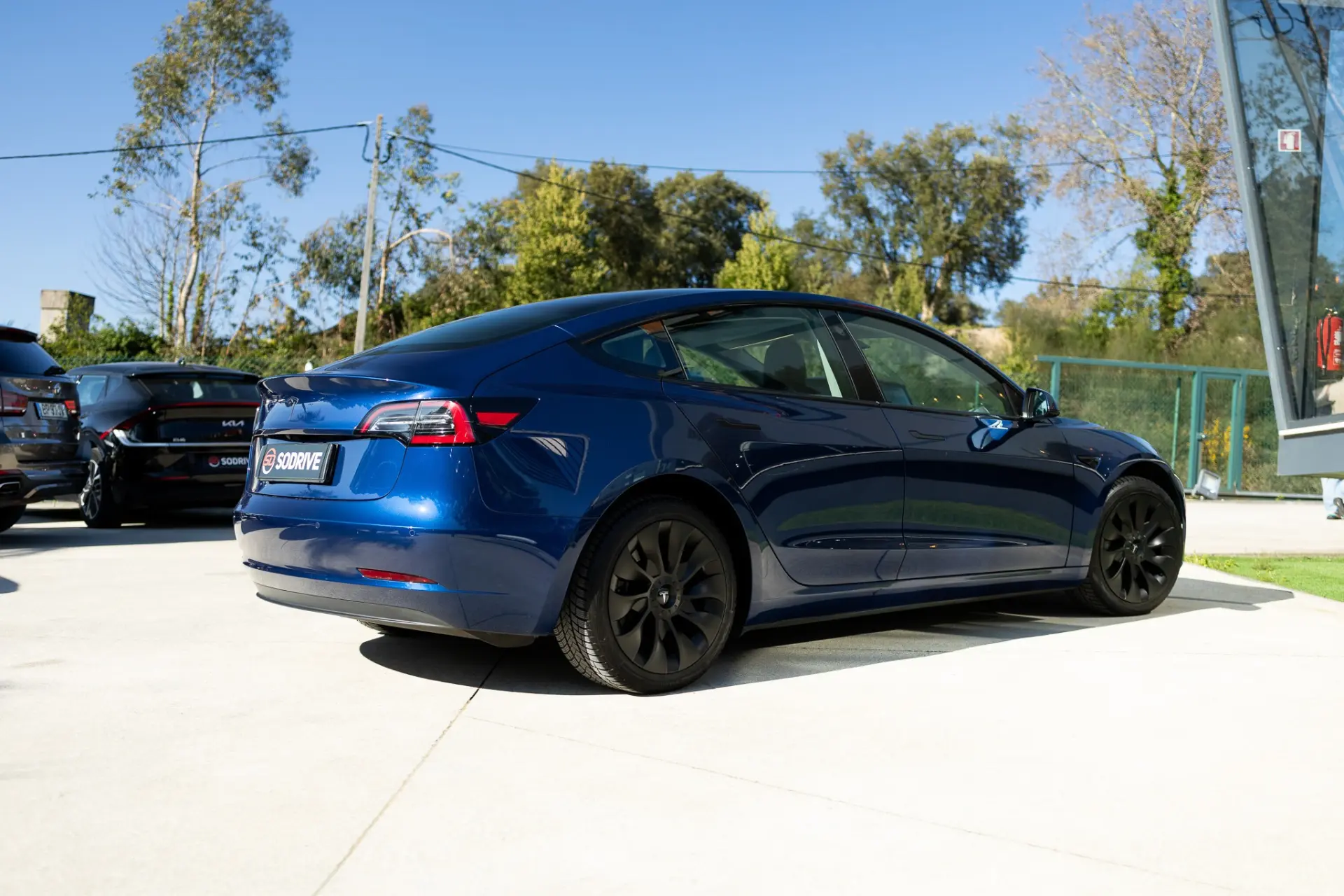 Tesla Model 3 Long-Range Dual Motor AWD 6