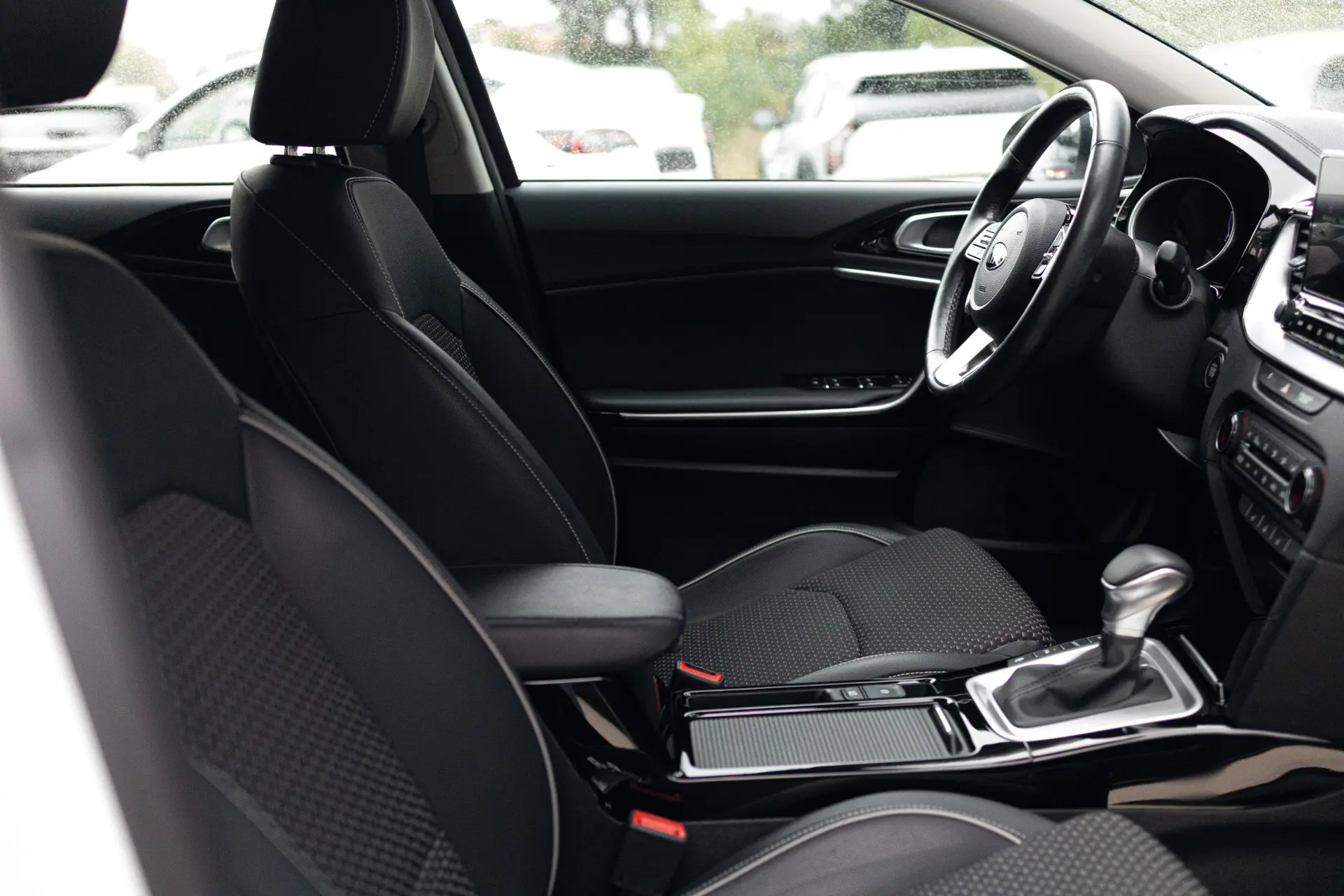 Kia XCeed 1.6 GDI DCT6 OPF PLATINUM 32