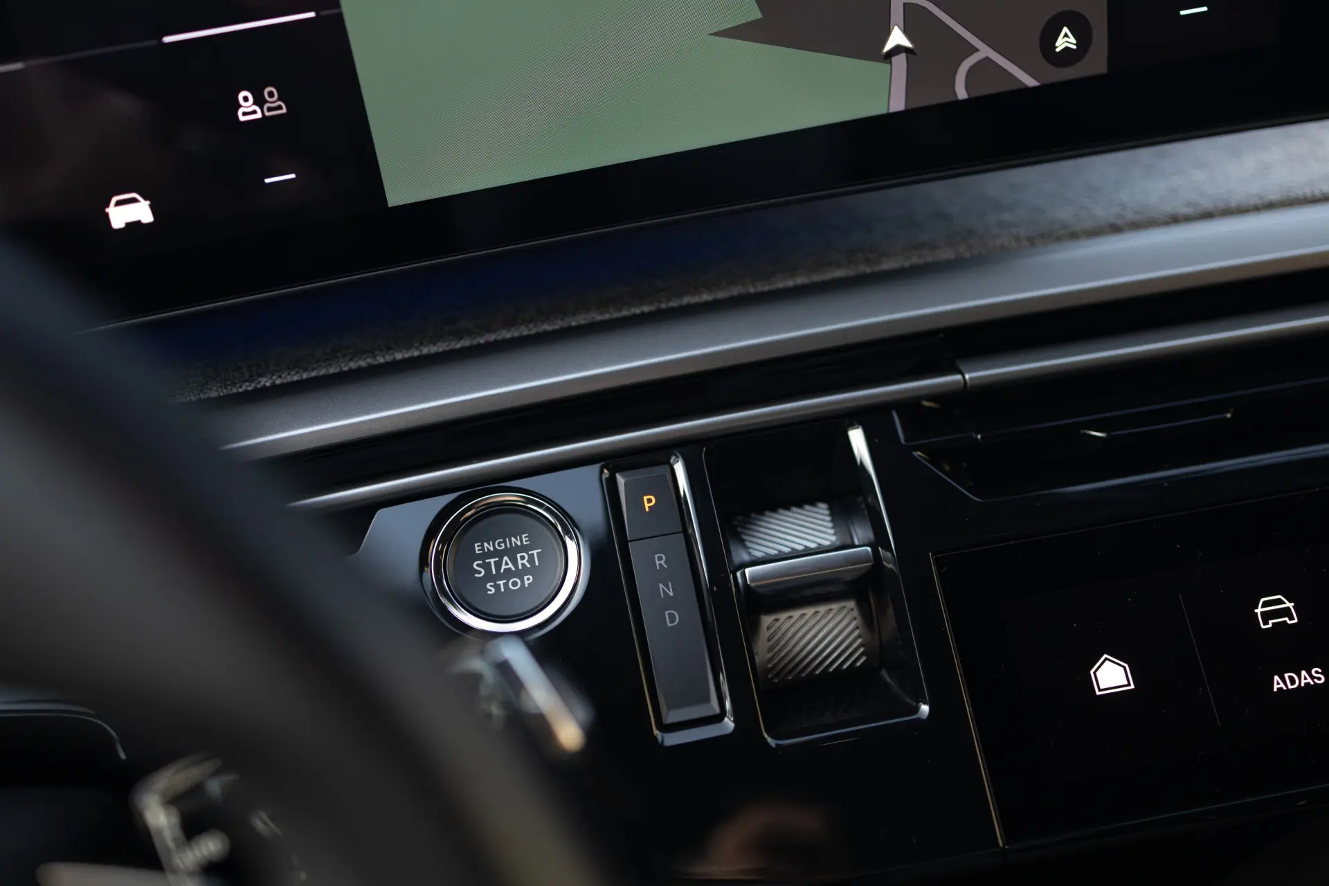 Peugeot E-3008 73 kWh Allure 41