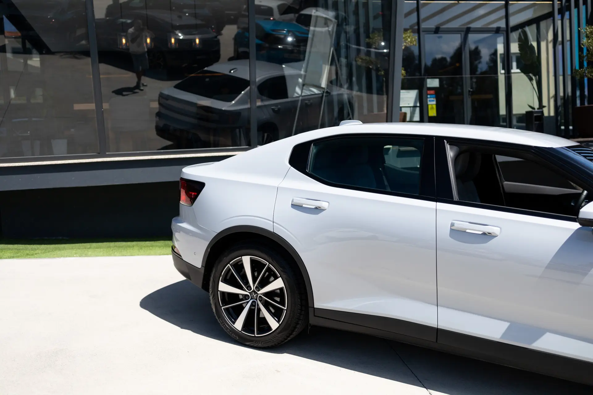 Polestar 2 Long Range 78 kWh 28