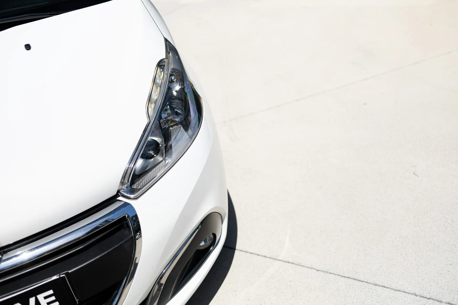 Peugeot 208 1.6 BlueHDi Style 14