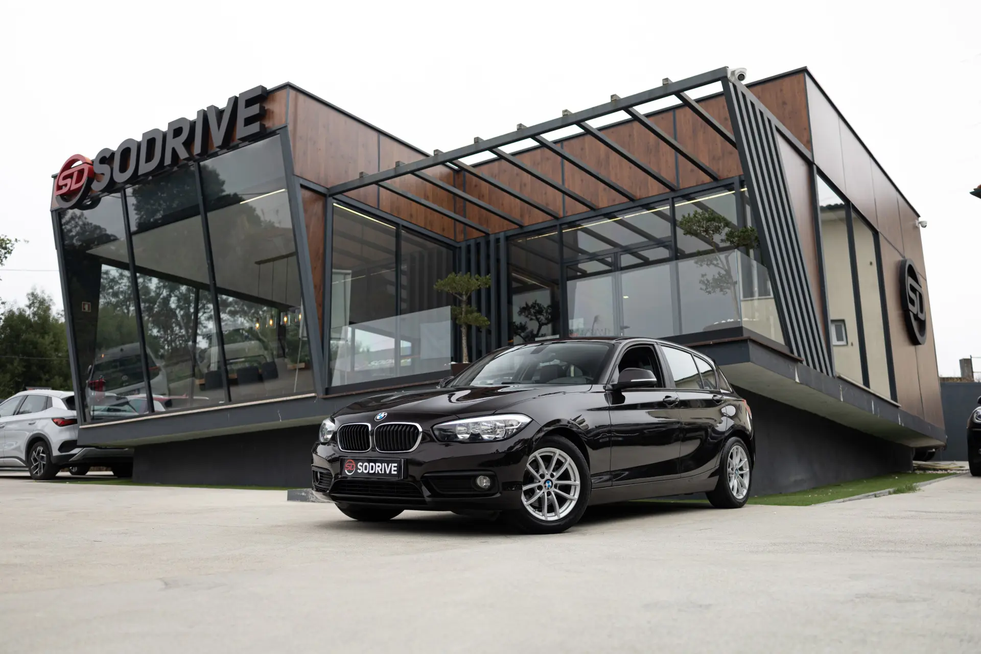 BMW 116 d EfficientDynamics 1