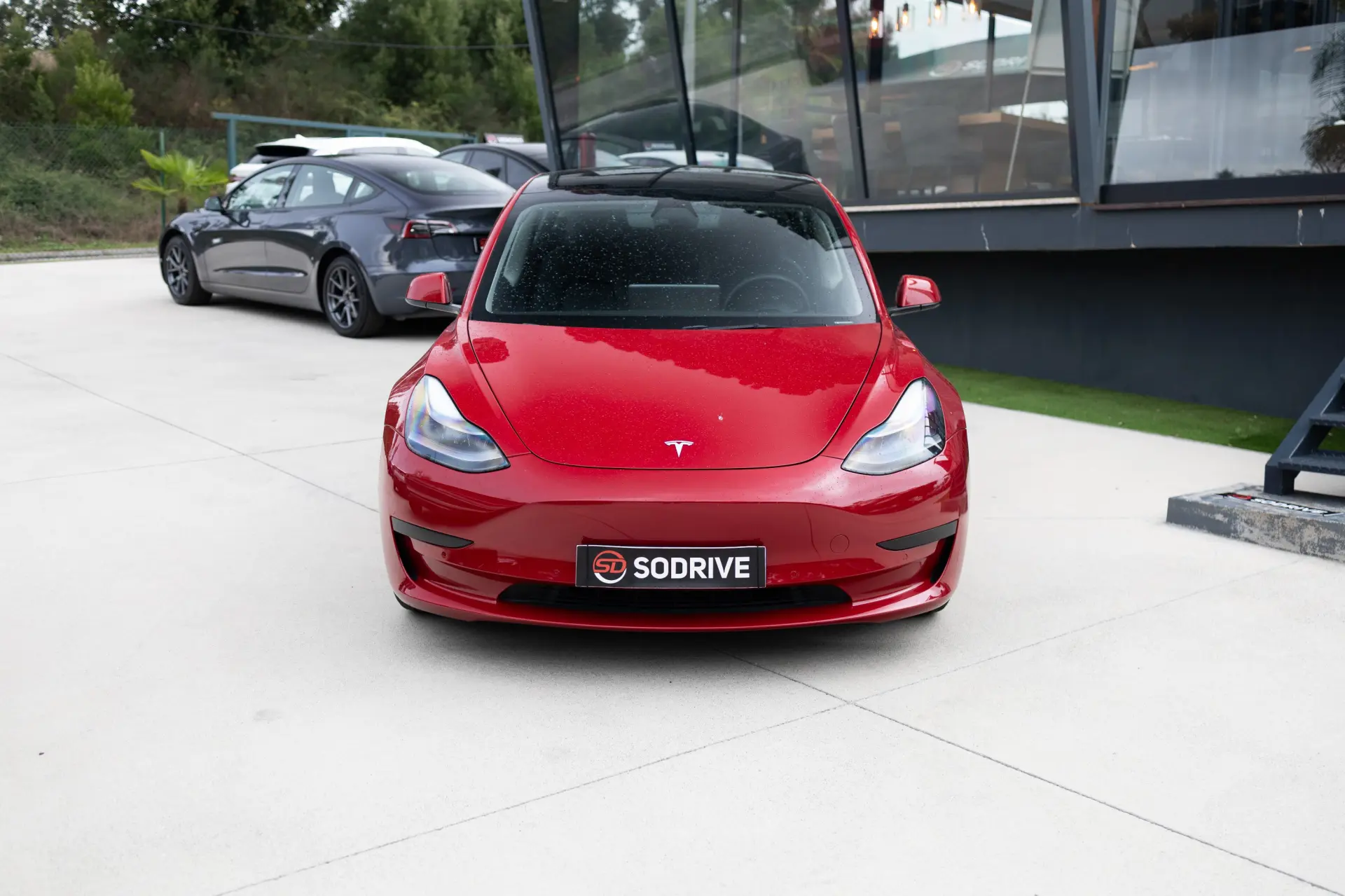 Tesla Model 3 Standard Range Plus RWD 3
