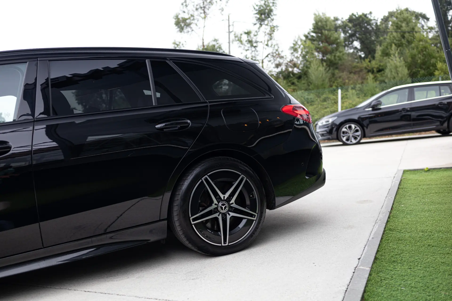 Mercedes-Benz C 300 e 9G-TRONIC Edition AMG Line 23