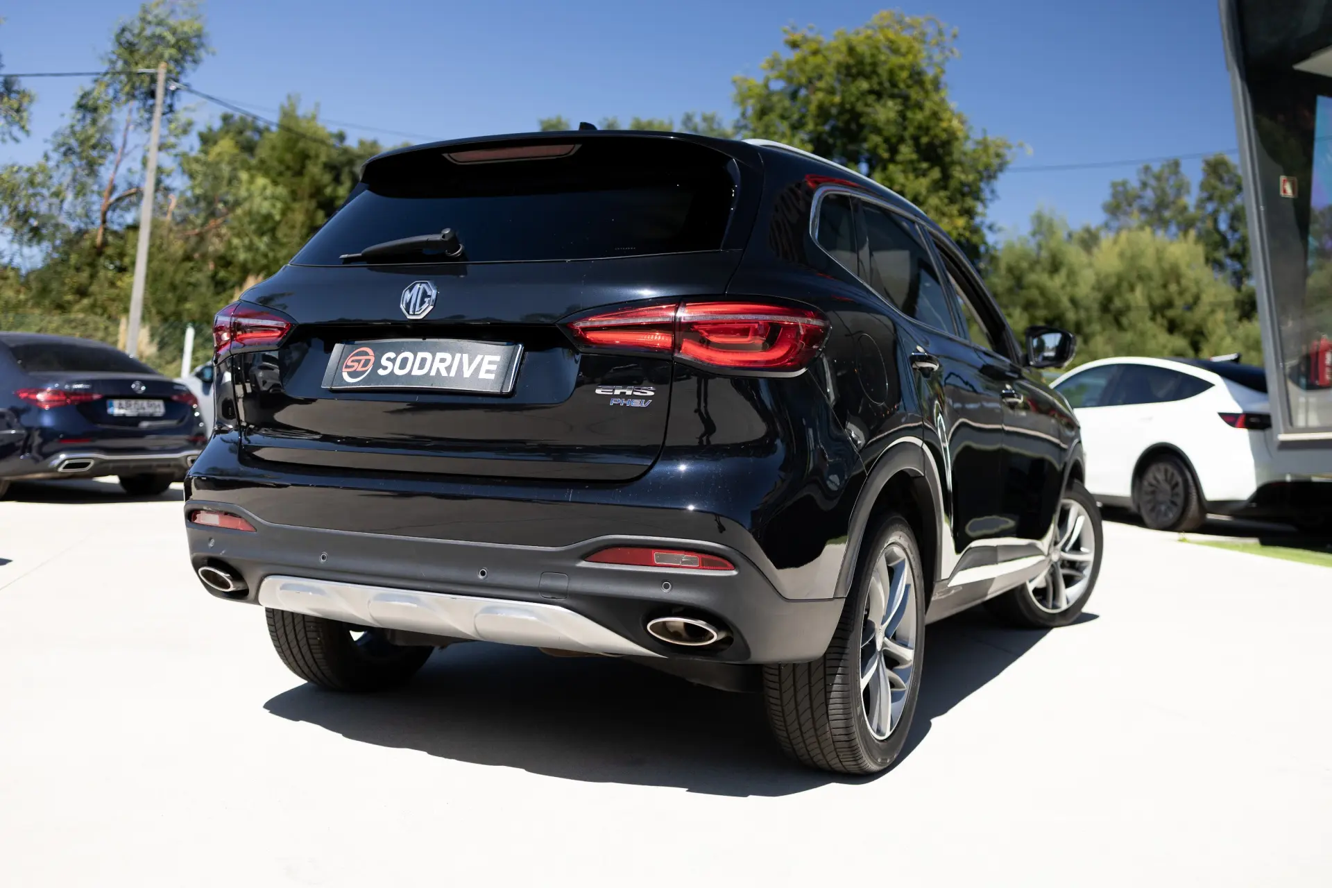 MG EHS 1.5T-GDI Luxury 25