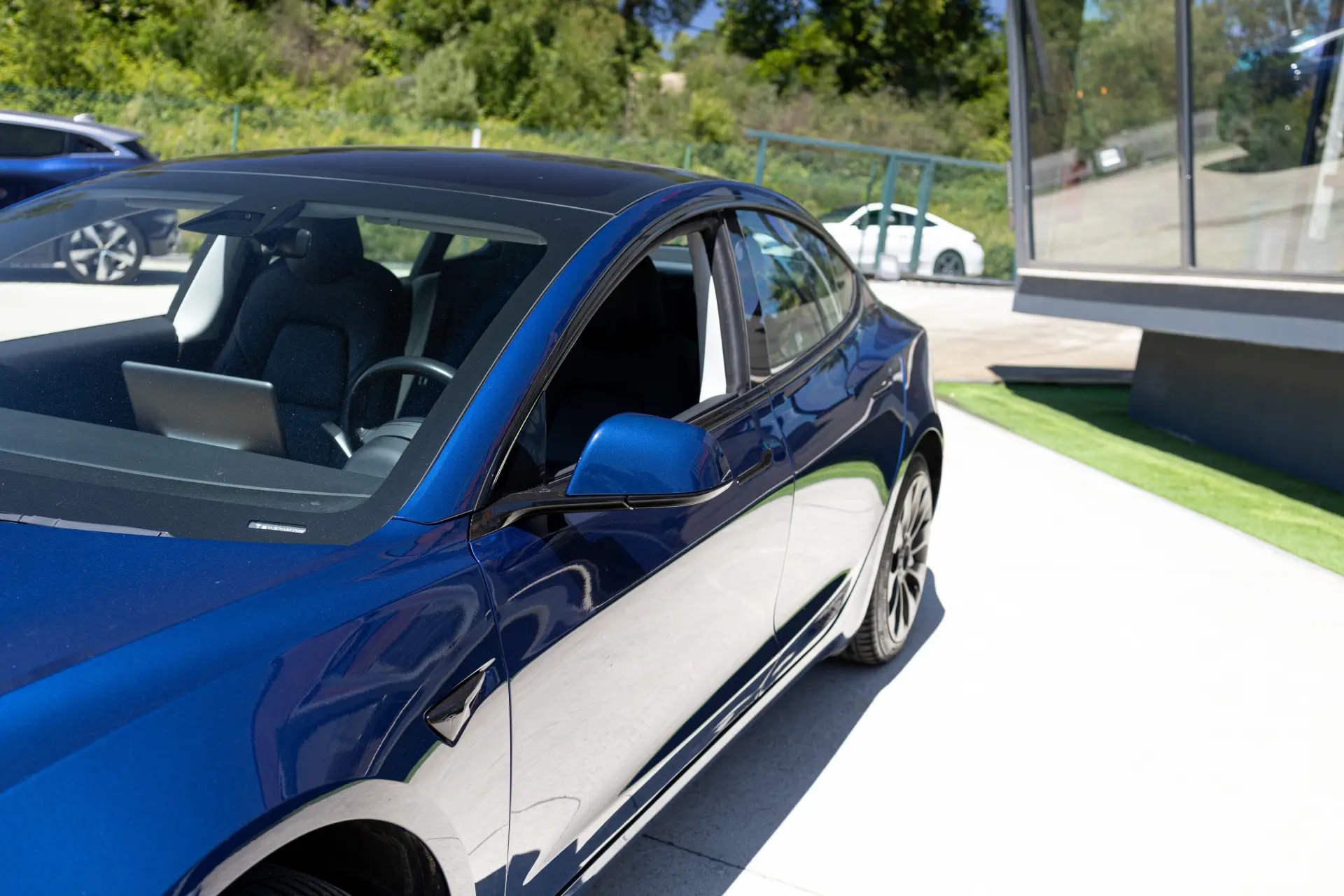 Tesla Model 3 Standard Range Plus RWD 16
