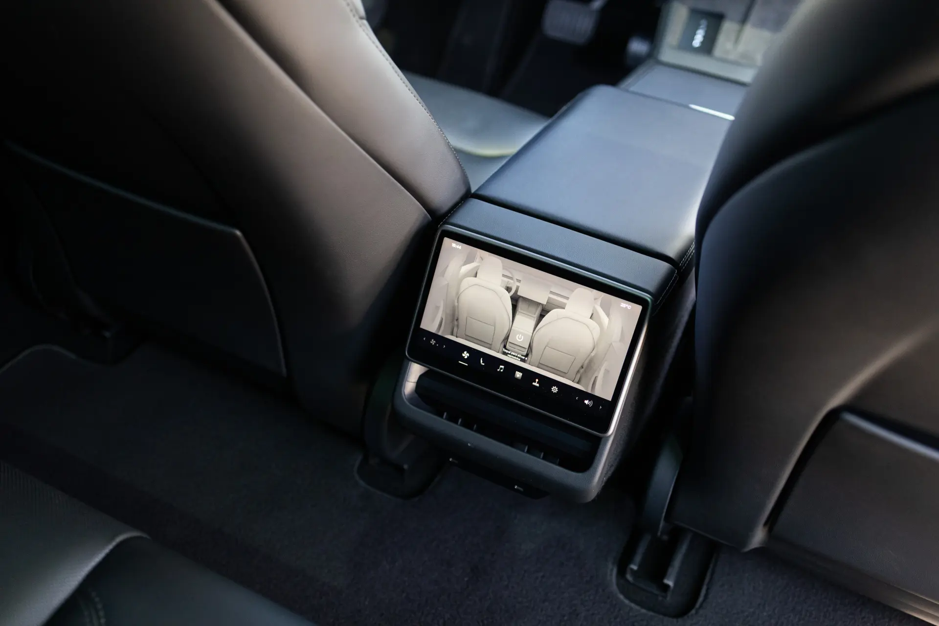 Tesla Model 3 Tração Traseira 10