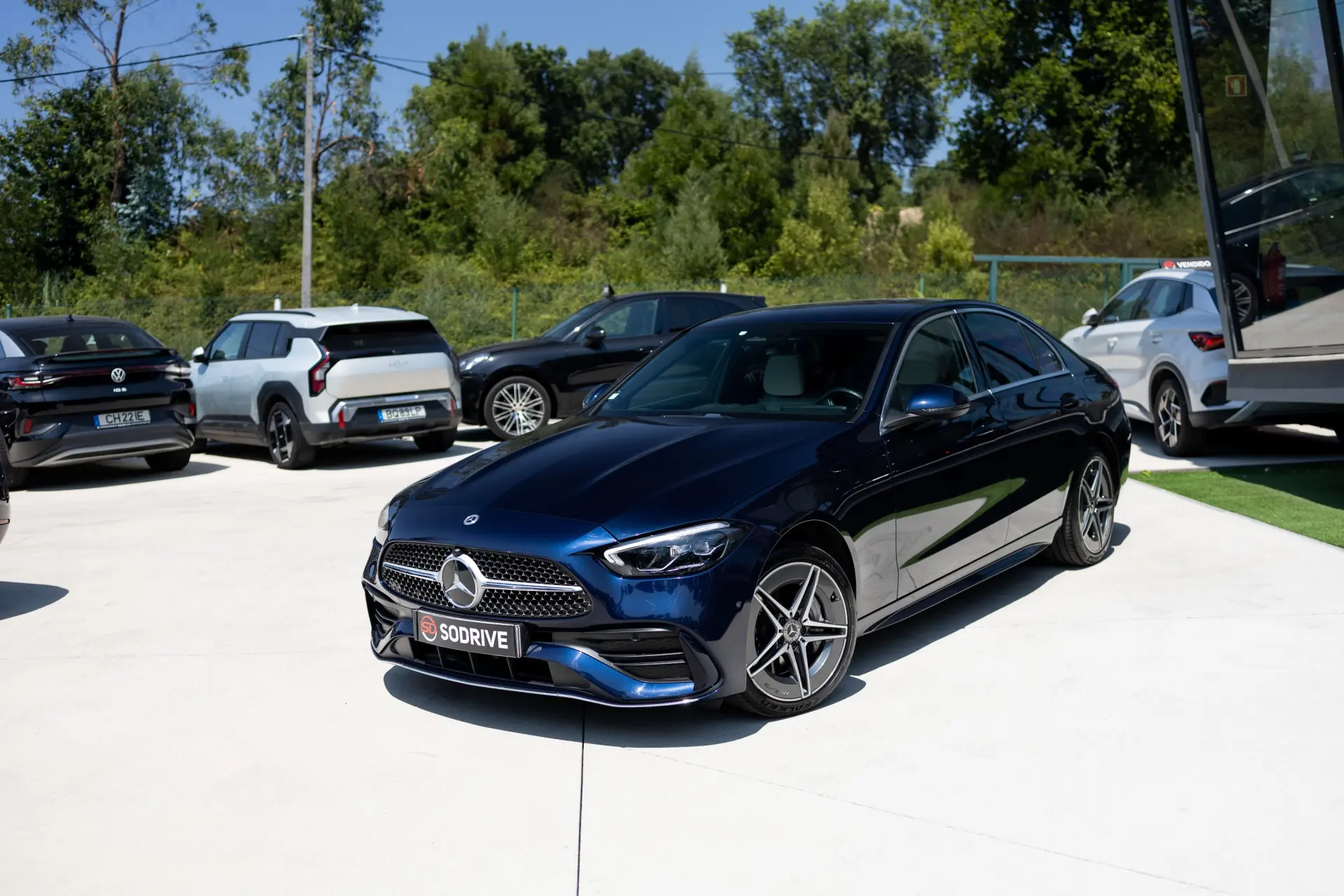 Mercedes-Benz C 300 e AMG Line 6
