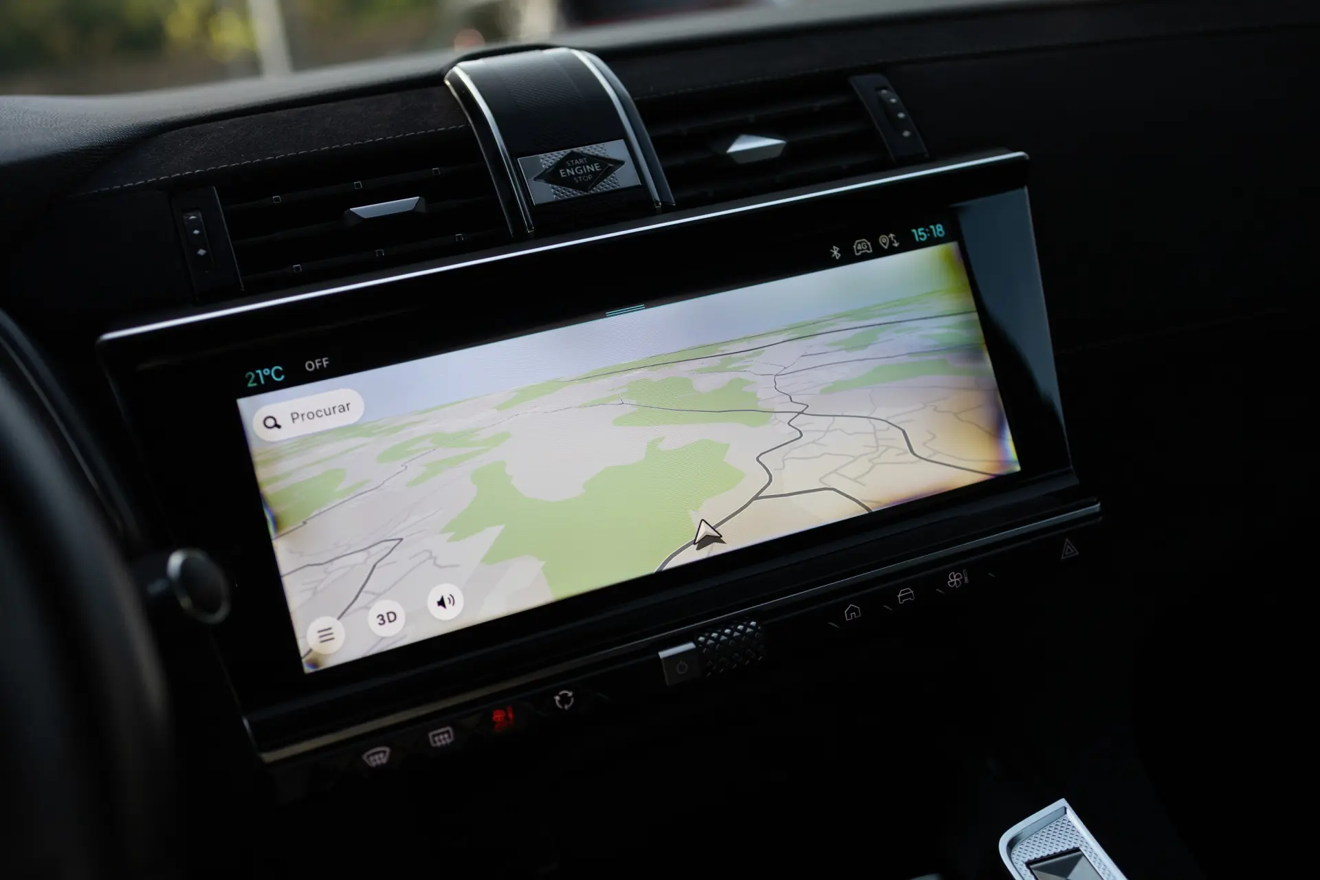 DS DS7 Crossback E-Tense Performance Line EAT8 18
