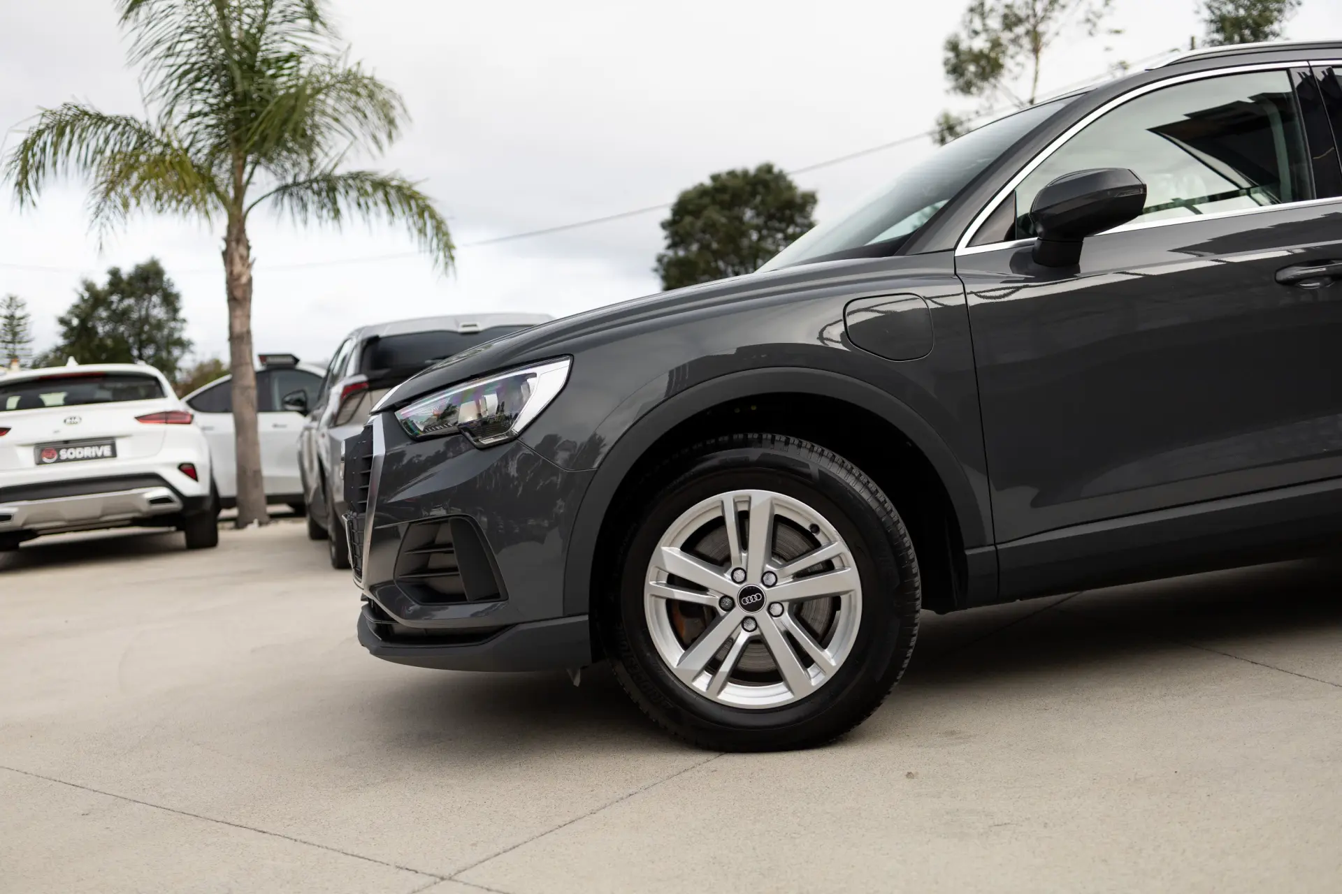 Audi Q3 45 TFSIe S tronic 11