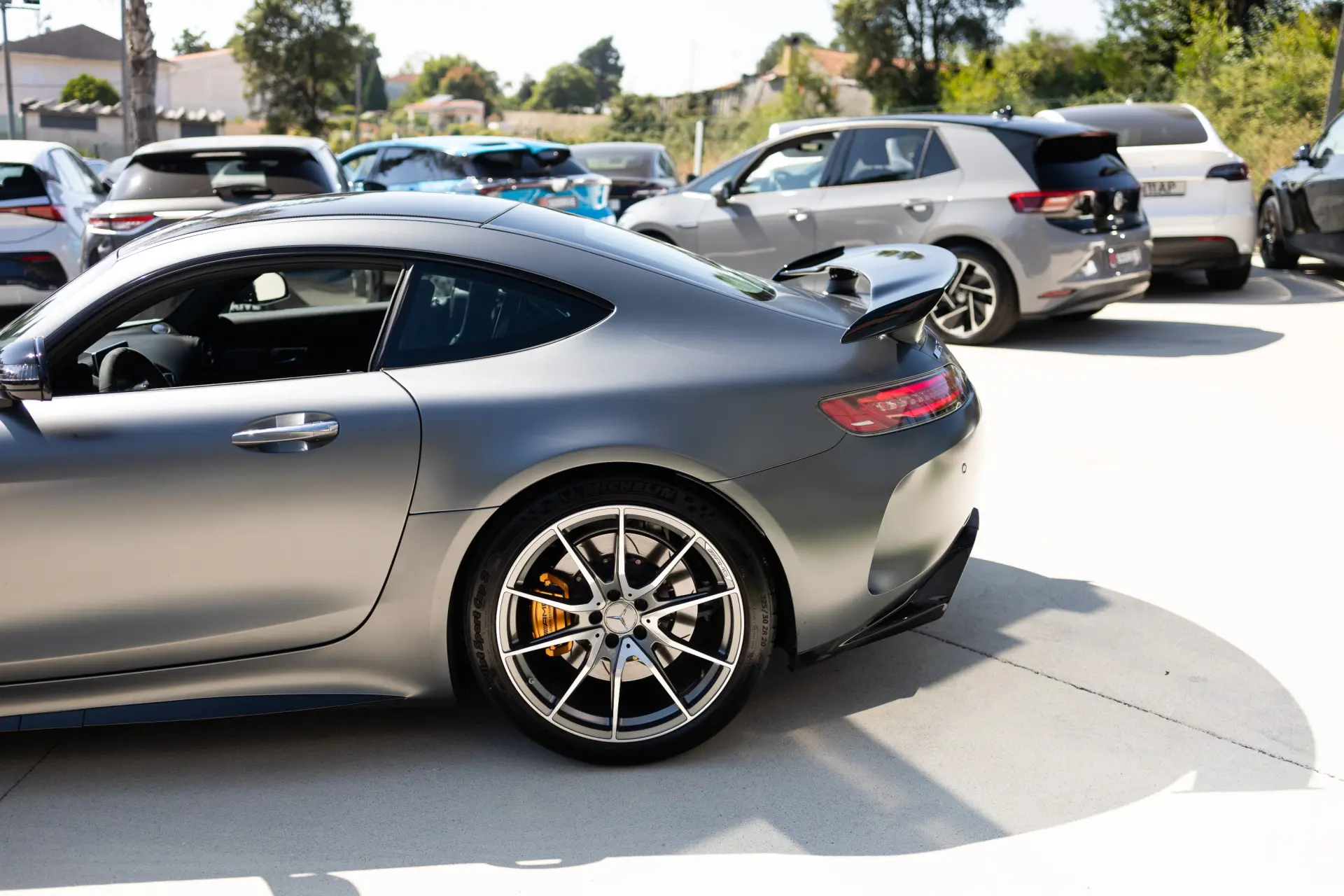 Mercedes-Benz AMG GT R 27