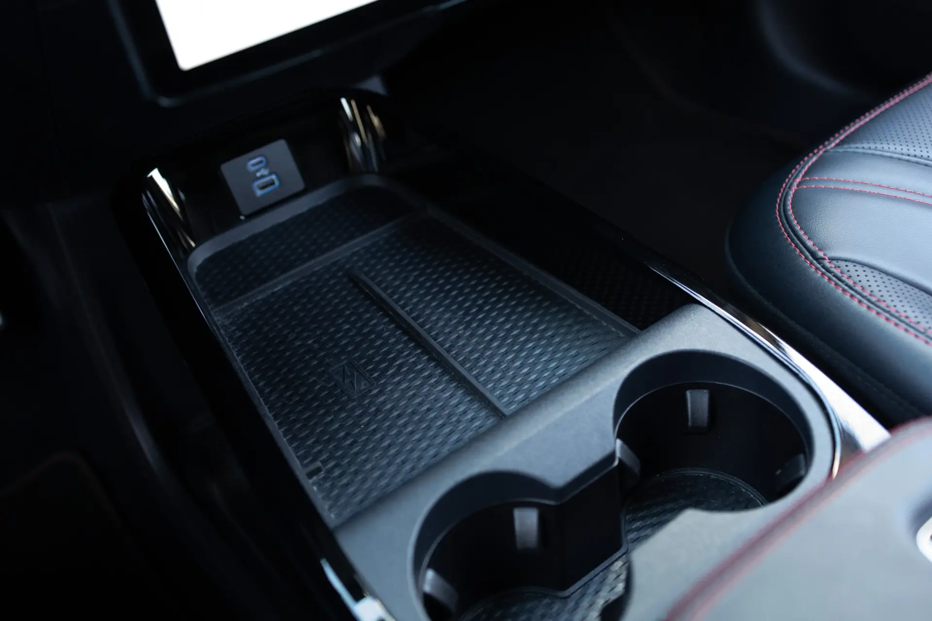 Ford Mustang Mach-E 75.7 kWh Premium AWD 13