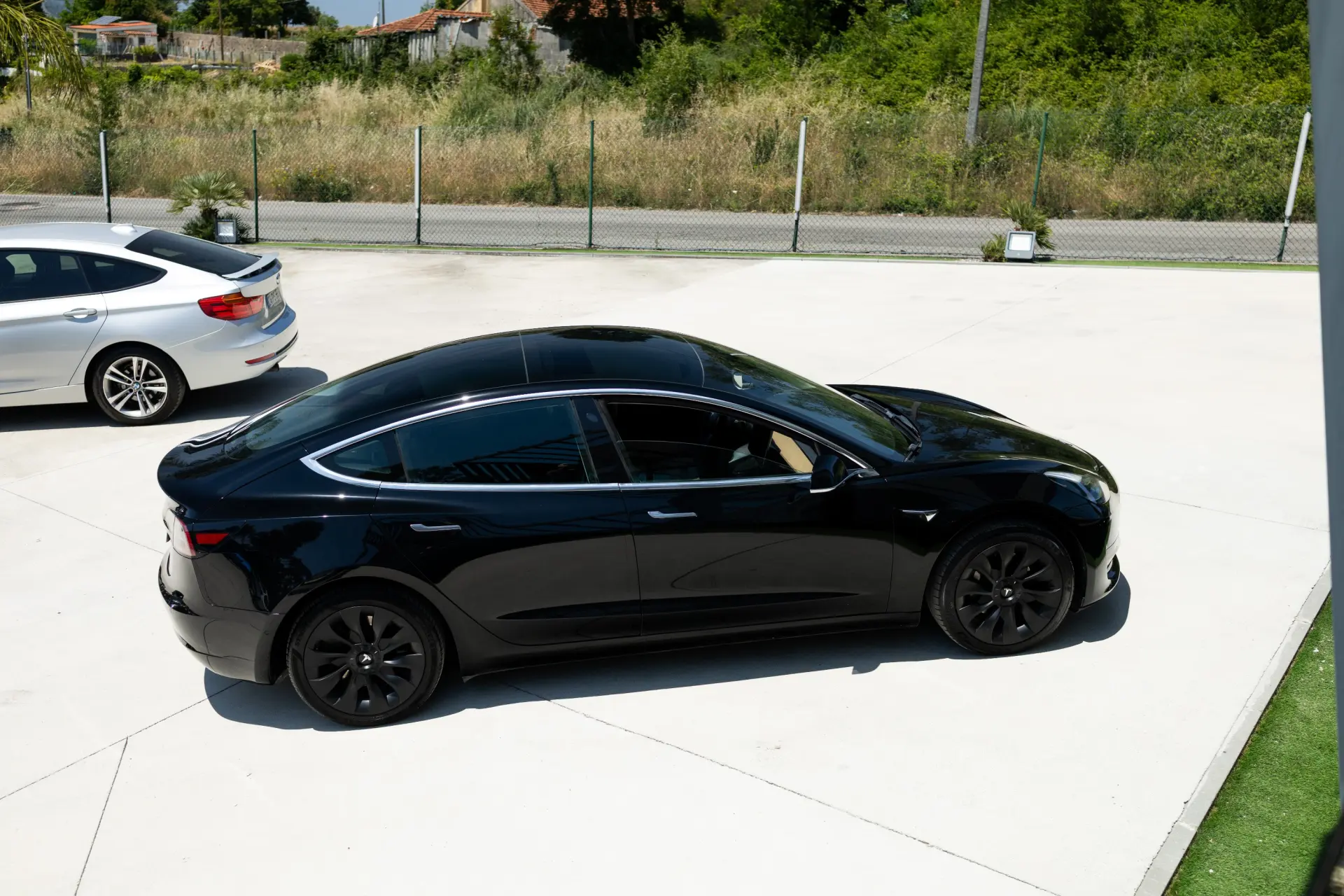 Tesla Model 3 Standard Range Plus RWD 11