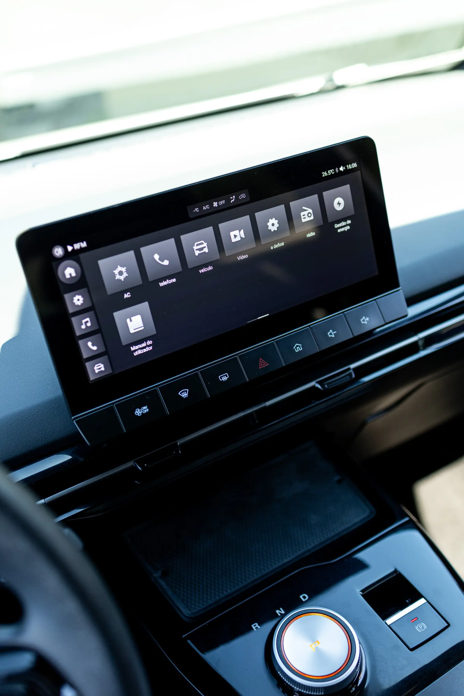 MG MG4 64 kWh Comfort 21