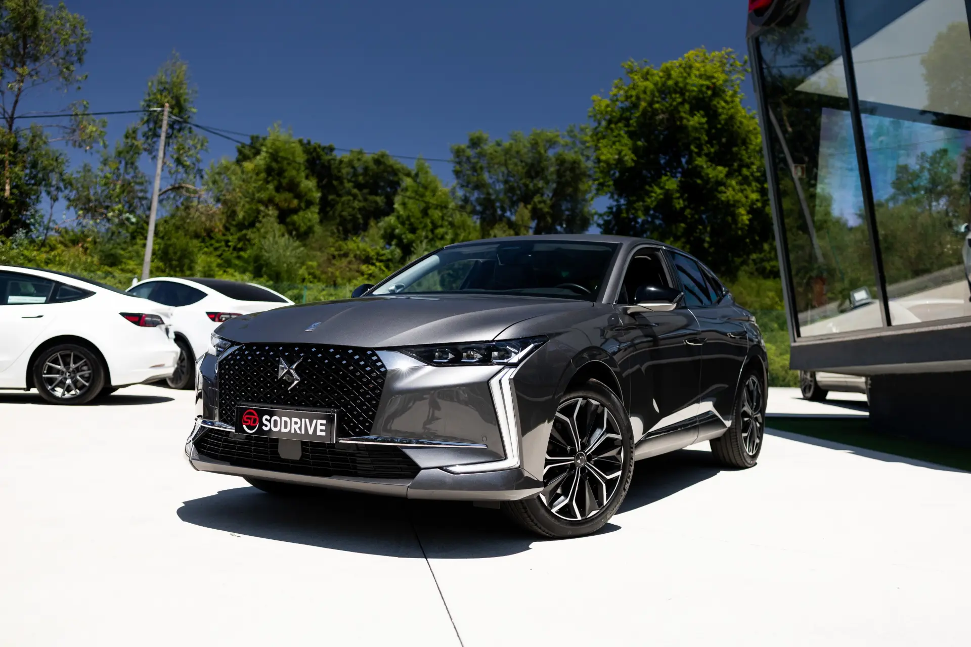 DS DS4 E-TENSE 225 RIVOLI 6