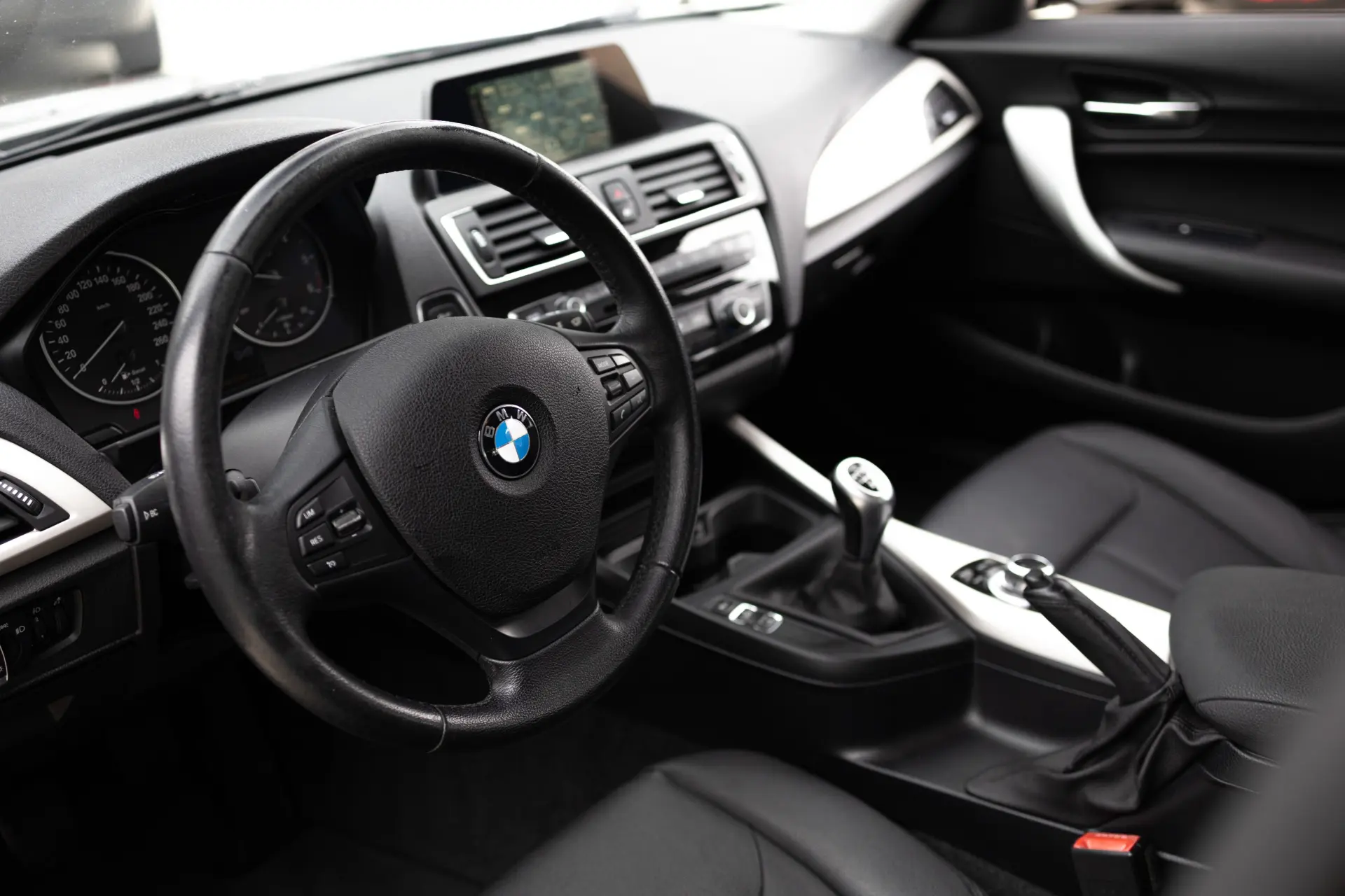BMW 116 d EfficientDynamics 7