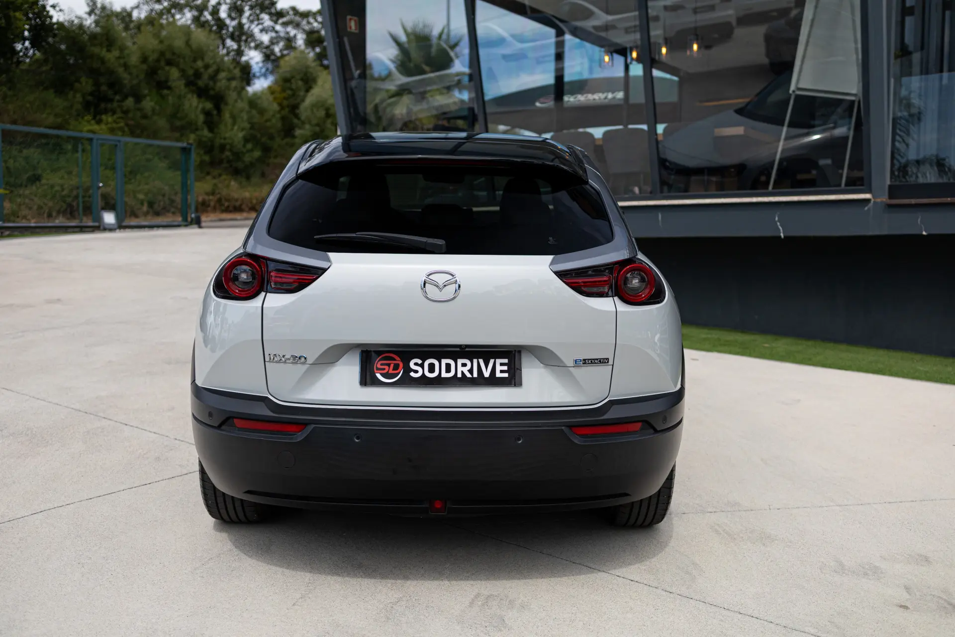 Mazda MX-30 e-Skyactiv First Edition+Modern Confidence 32