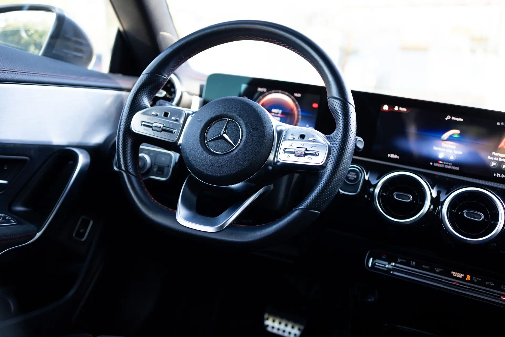 Mercedes-Benz CLA 250 e AMG Line 22