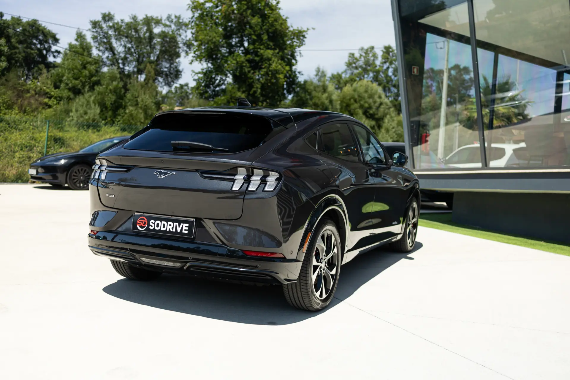 Ford Mustang Mach-E 75.7 kWh Premium AWD 20