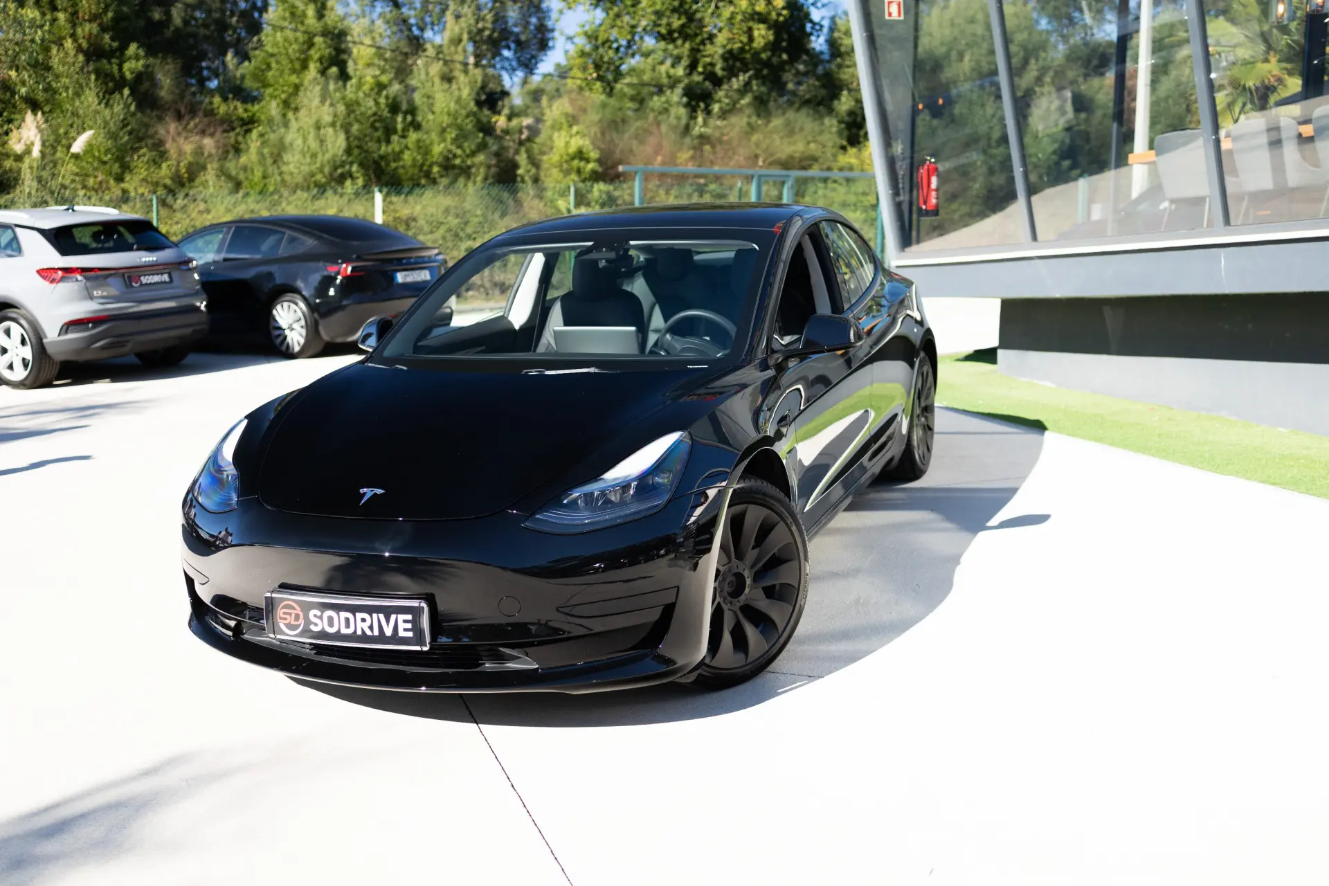 Tesla Model 3 Long-Range Dual Motor AWD 7