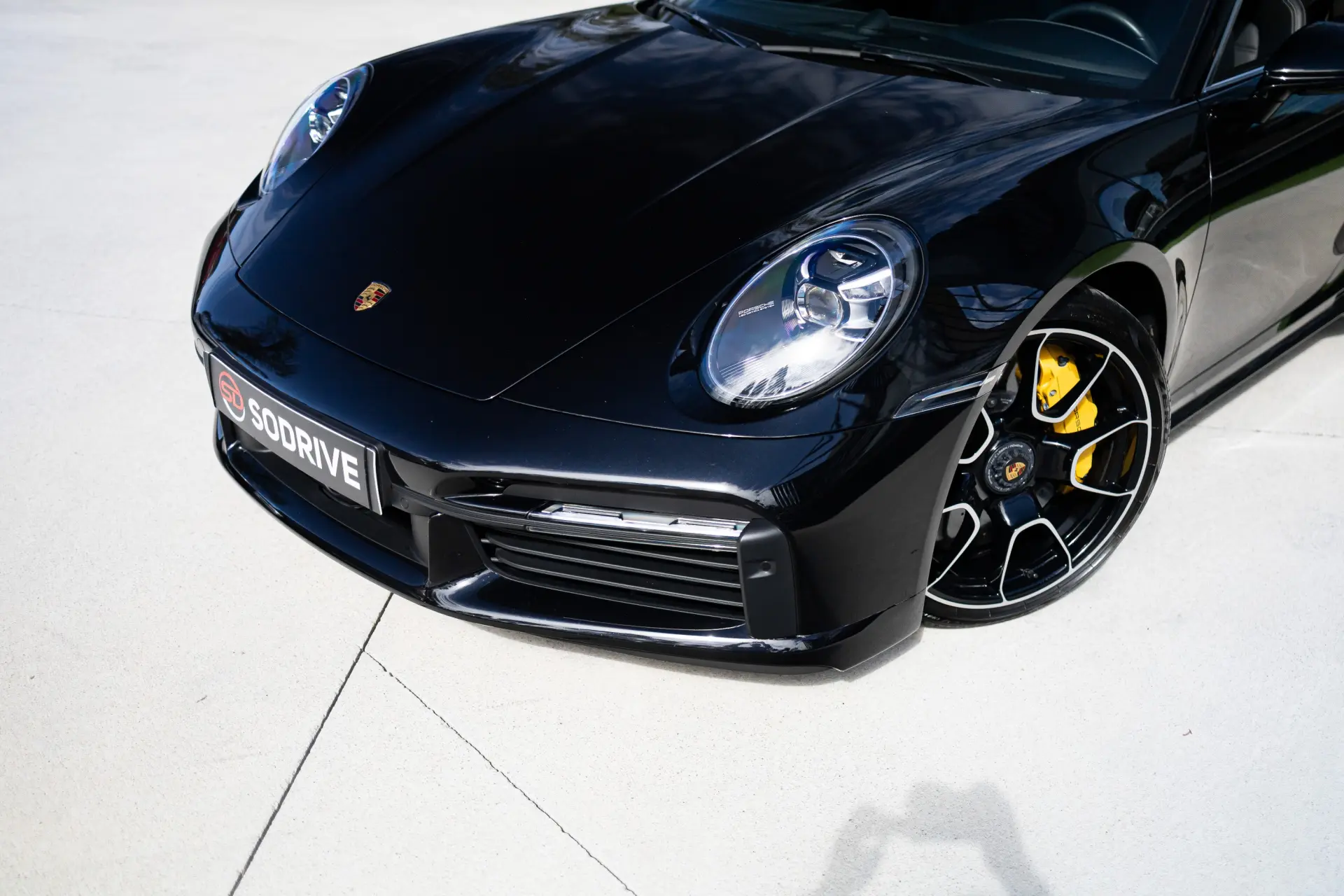 Porsche 911 (992) Turbo S PDK 23